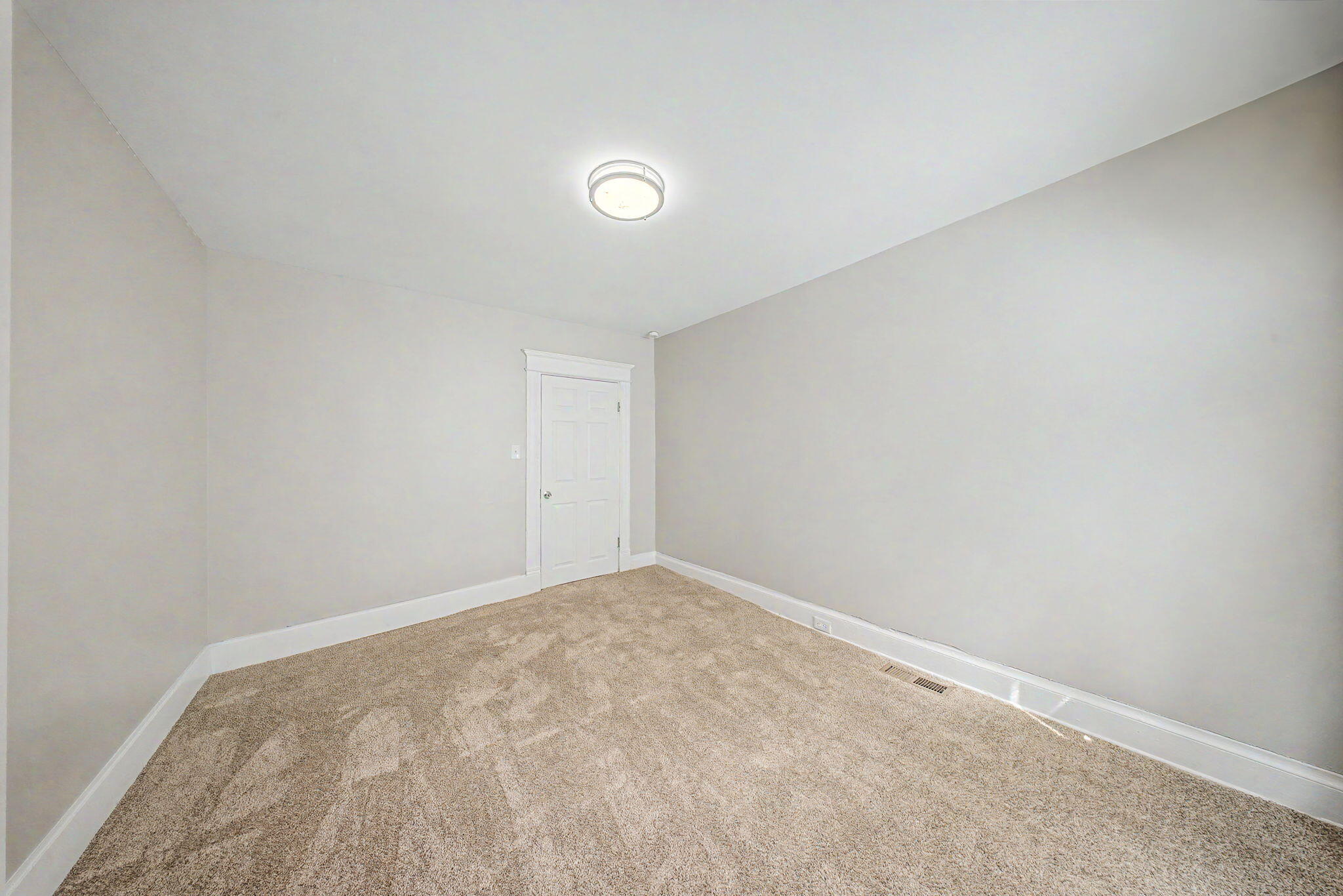 1626 Holman Avenue Property Photo 16