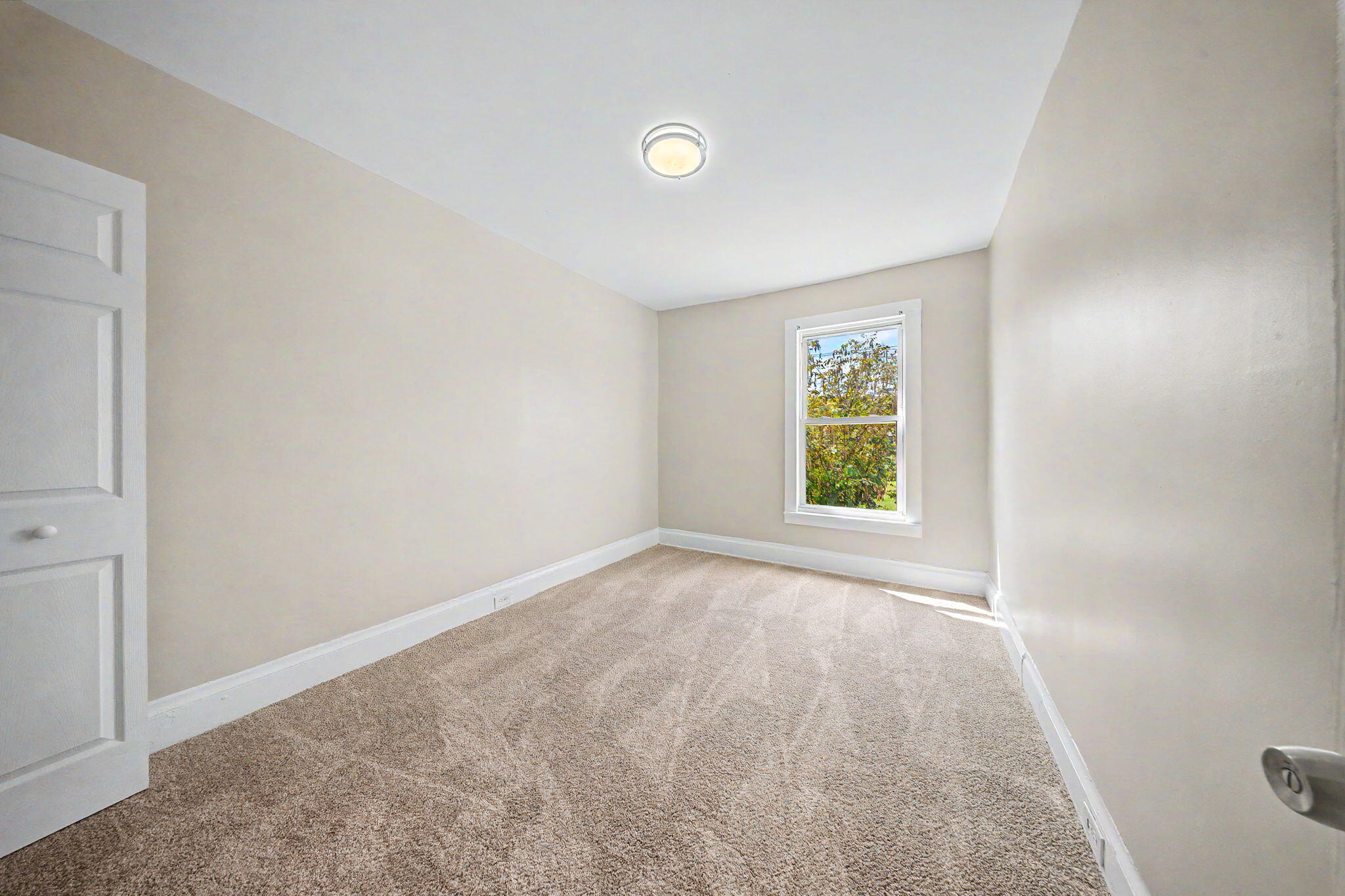 1626 Holman Avenue Property Photo 20