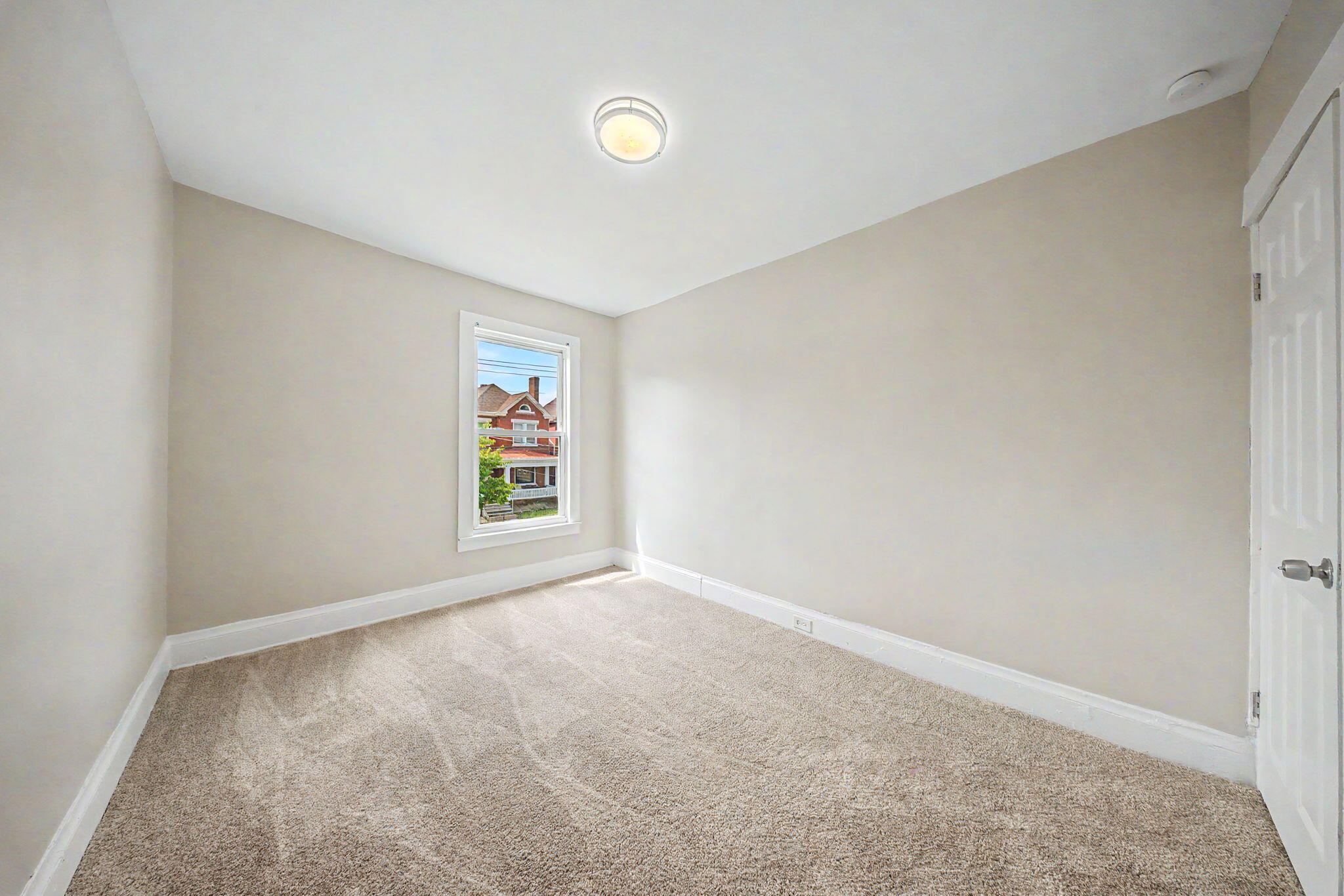 1626 Holman Avenue Property Photo 21