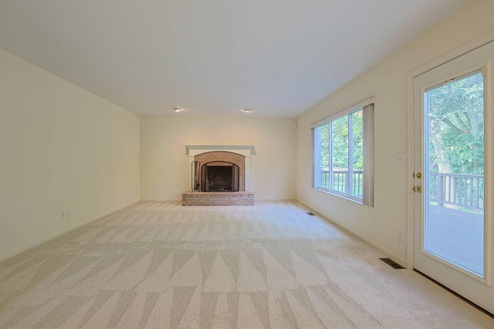 10899 War Admiral Drive Property Photo 15