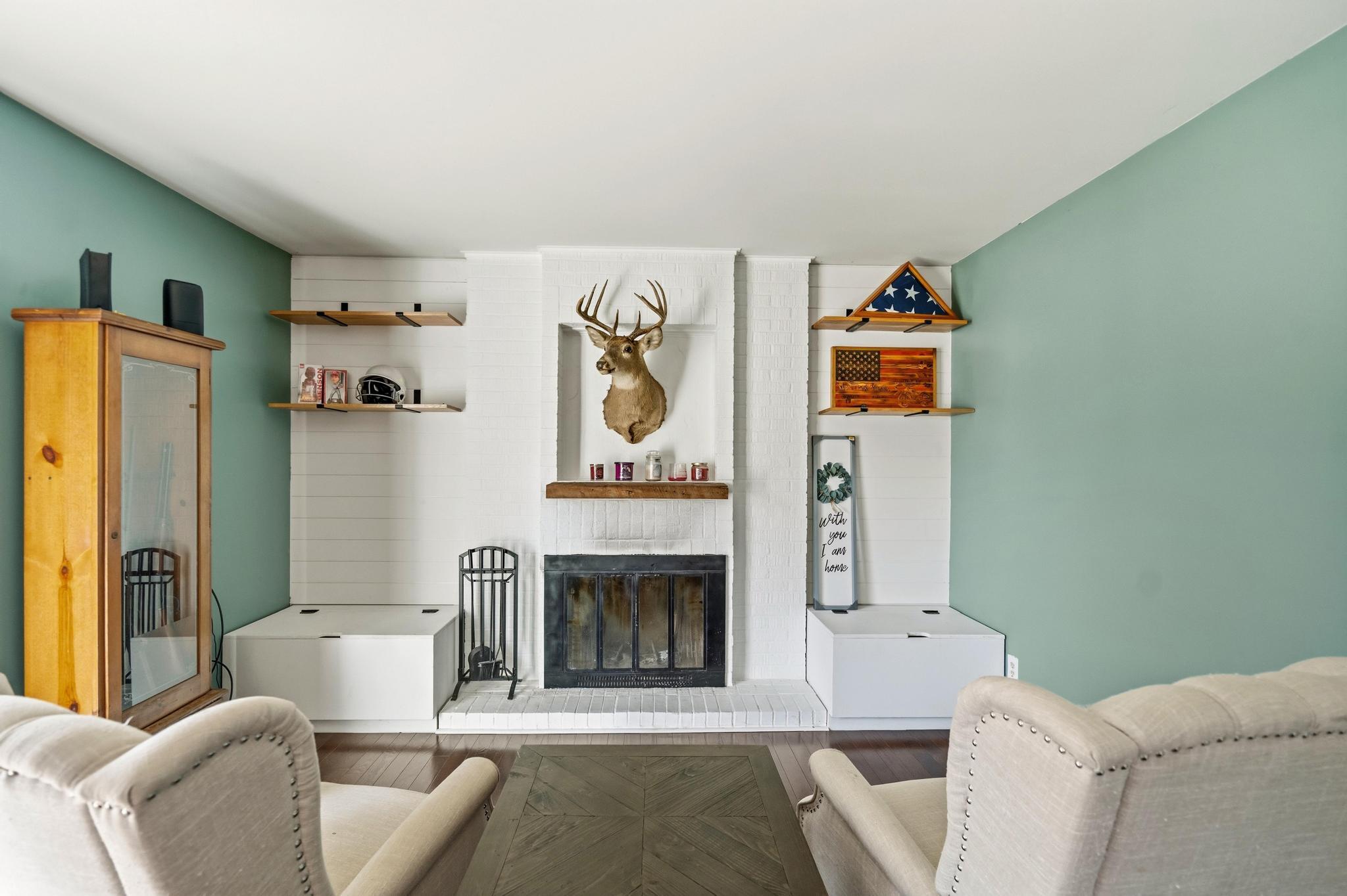 8599 Winthrop Circle Property Photo 12