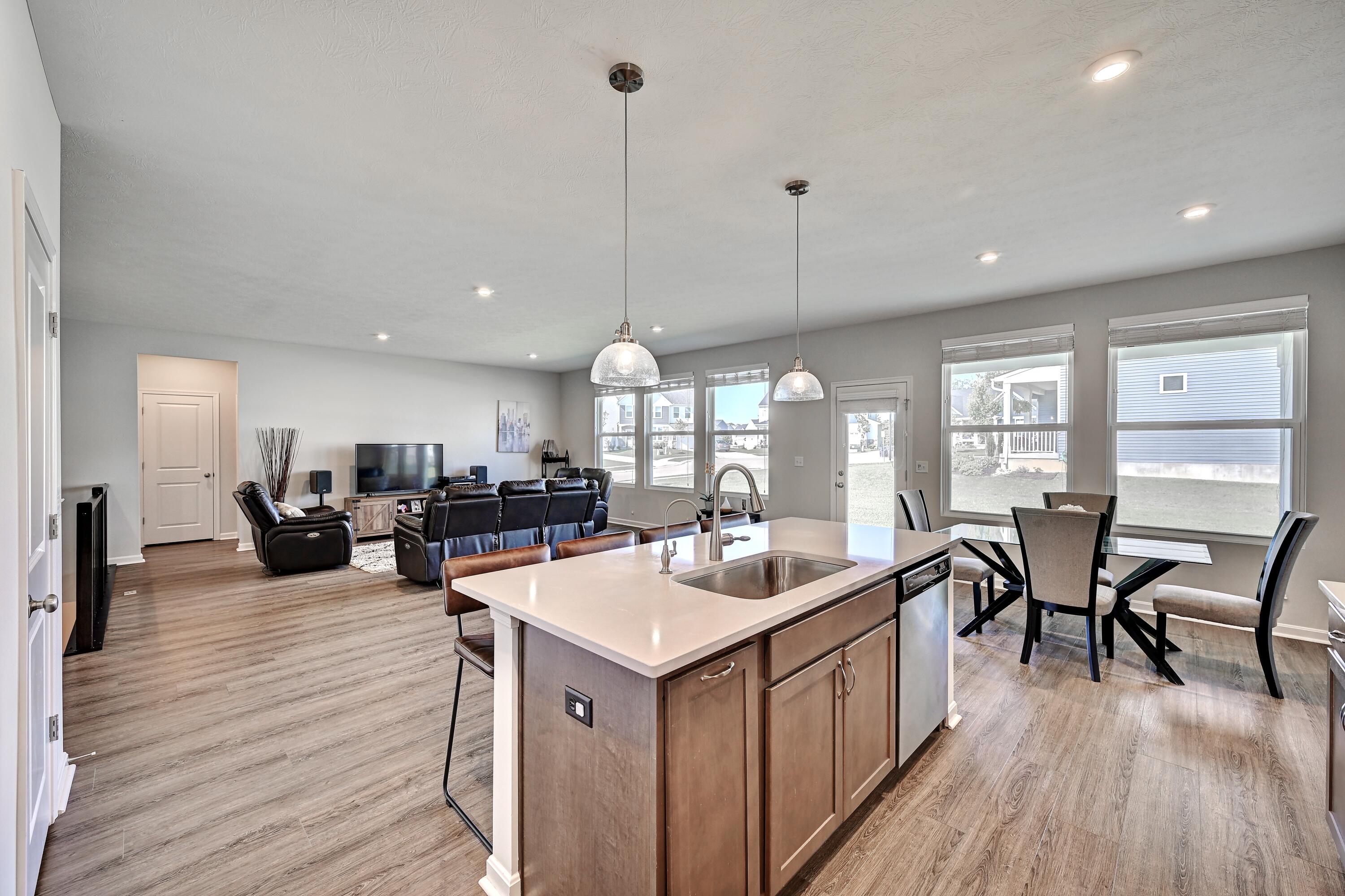 6660 Gordon Boulevard Property Photo 8