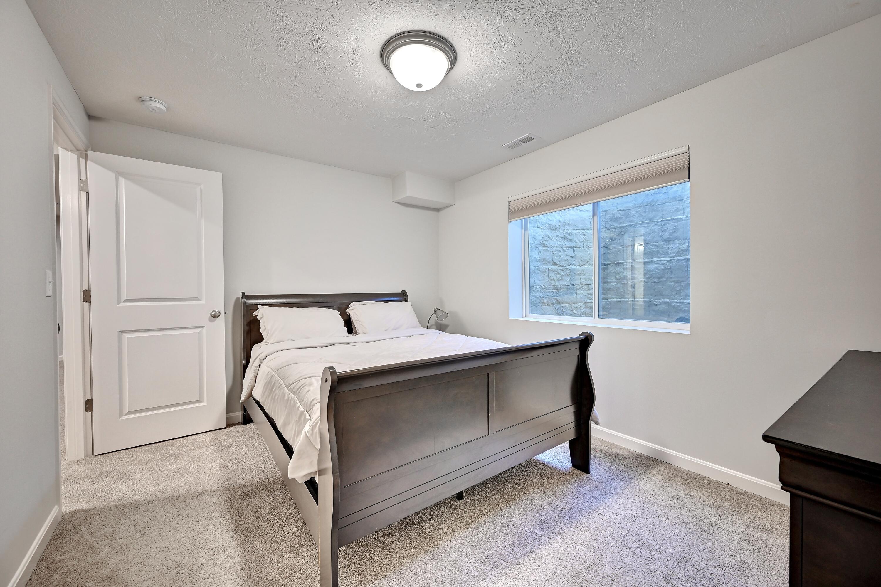 6660 Gordon Boulevard Property Photo 23