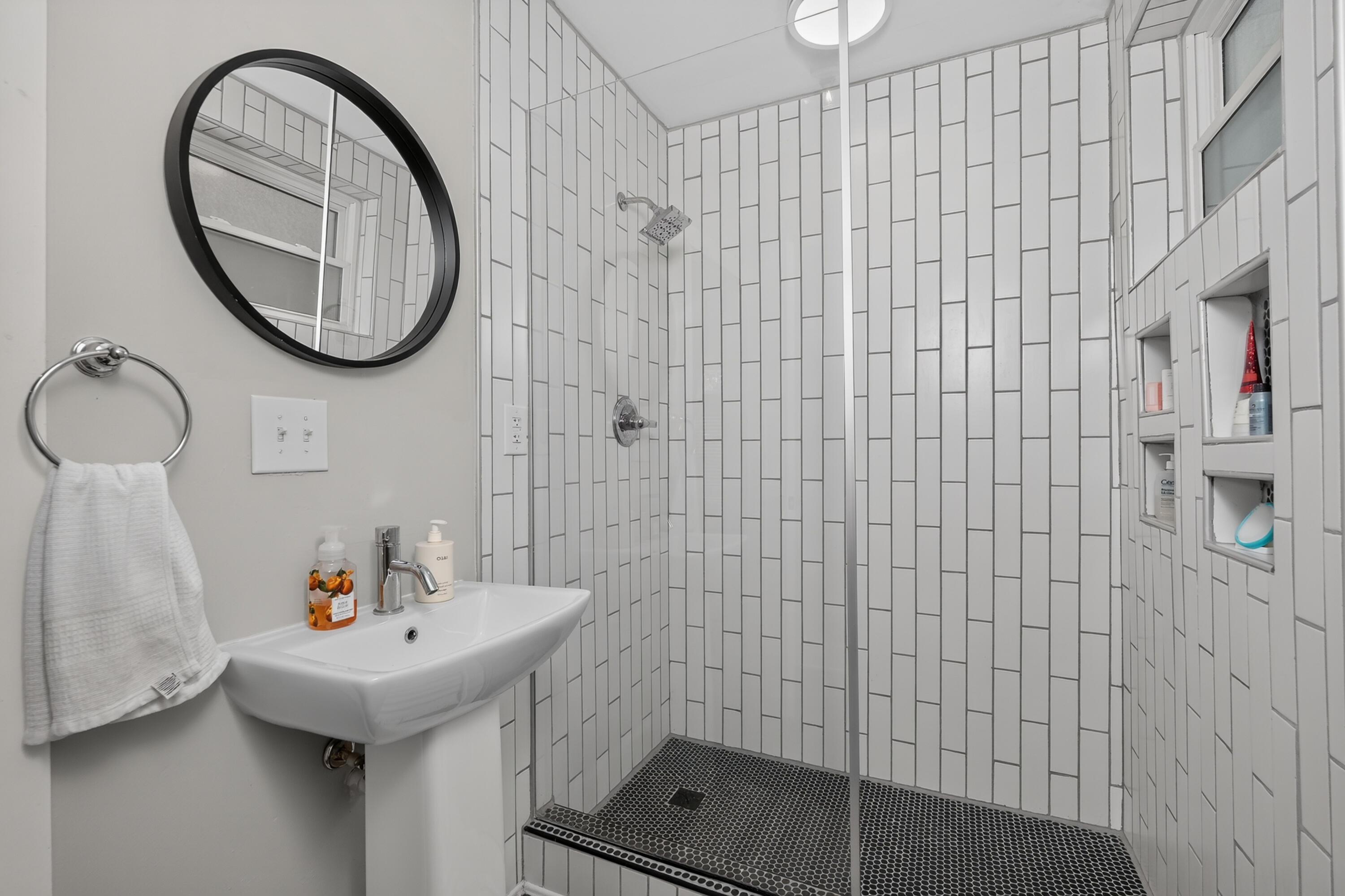 1826 Scott Boulevard Property Photo 16