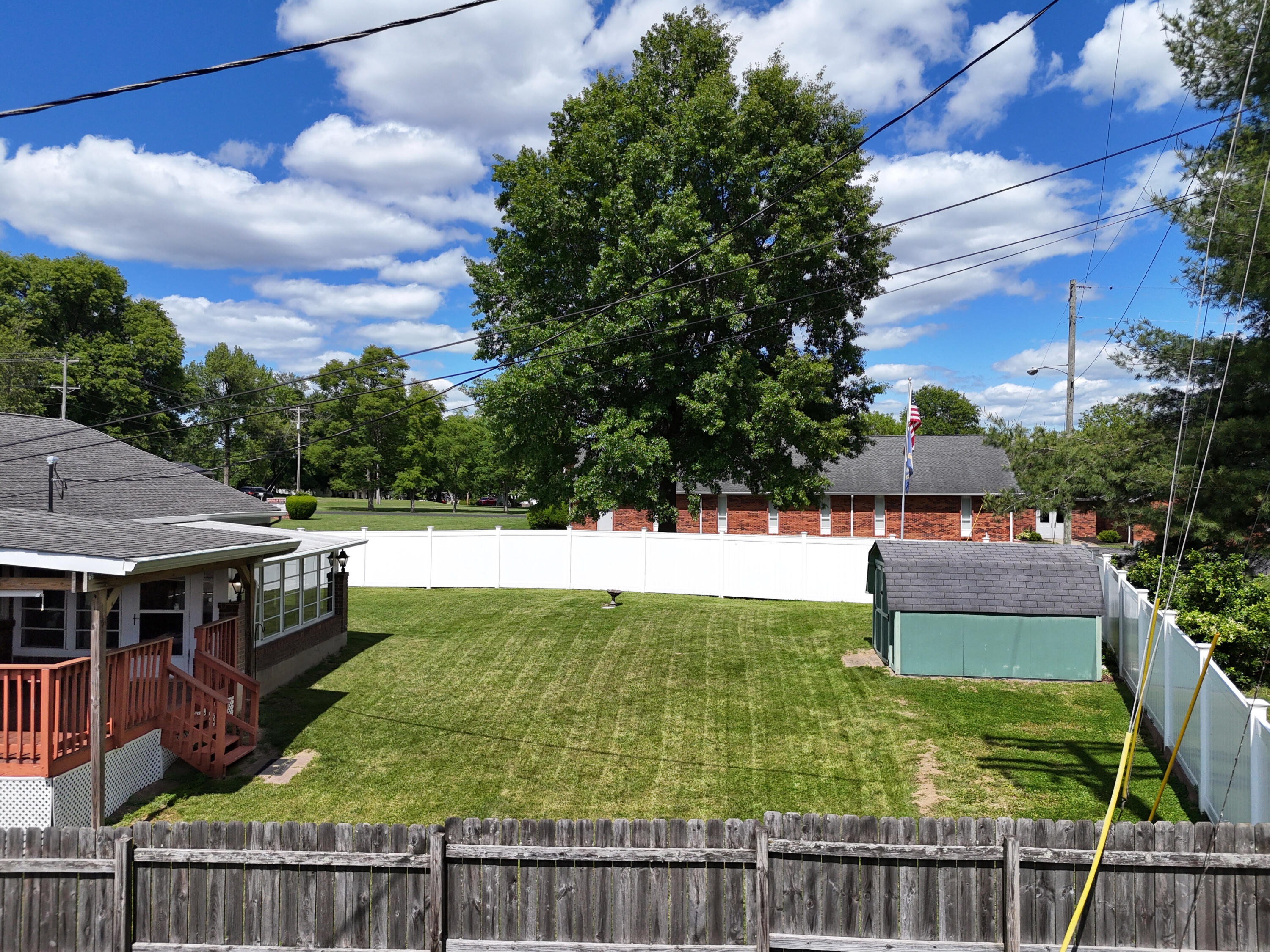 1129 Cayton Road Property Photo 6