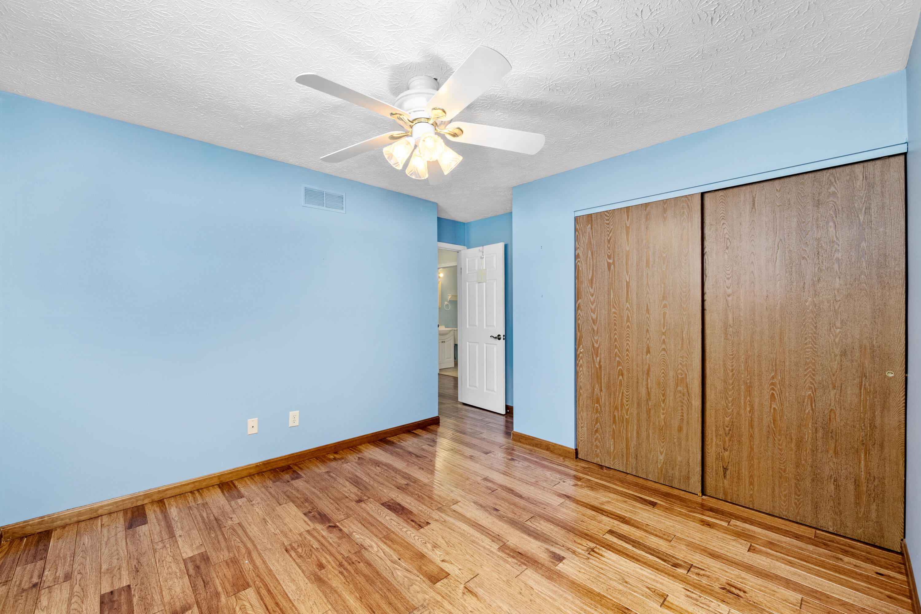 1129 Cayton Road Property Photo 21