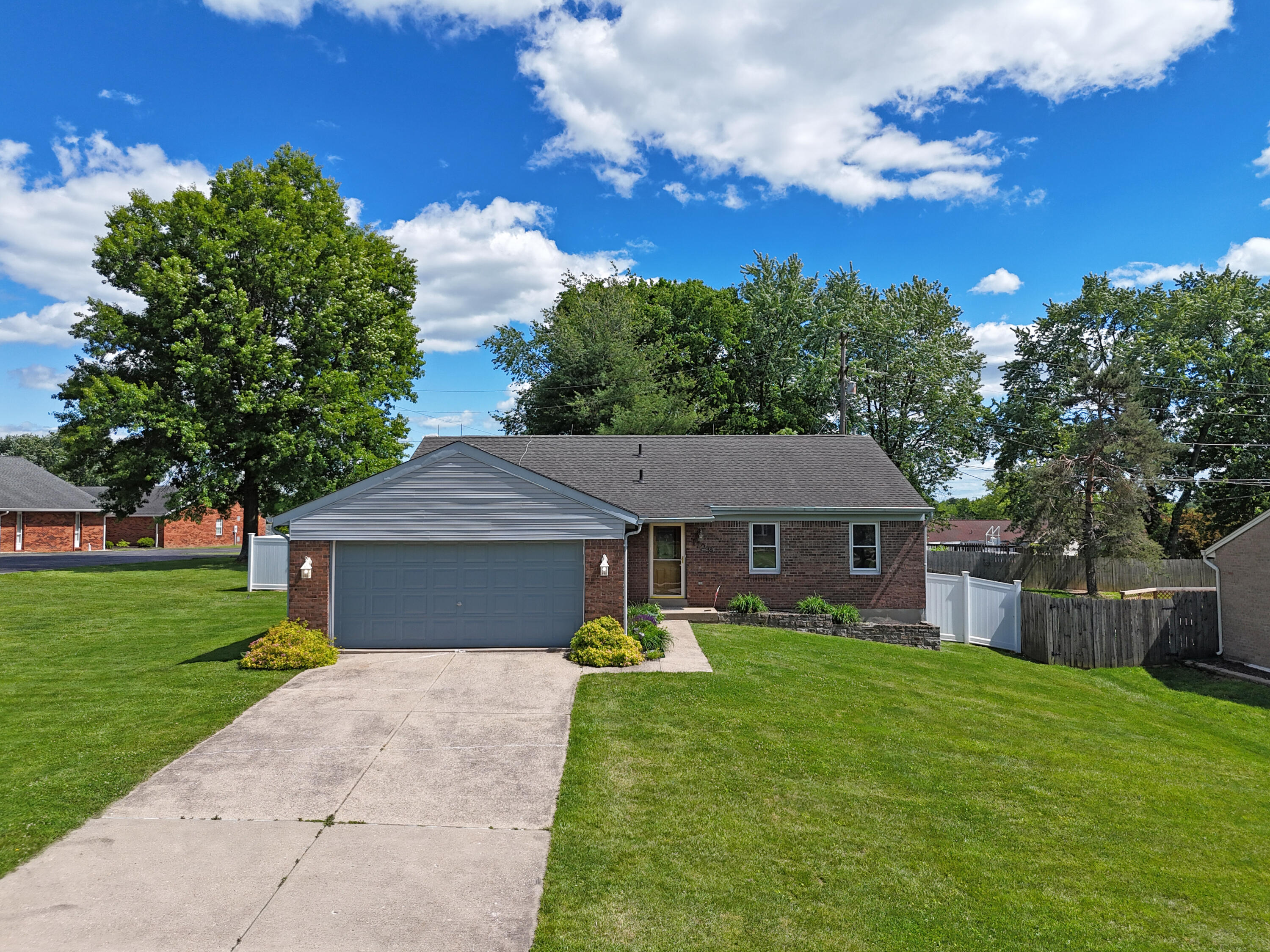 1129 Cayton Road Property Photo 27