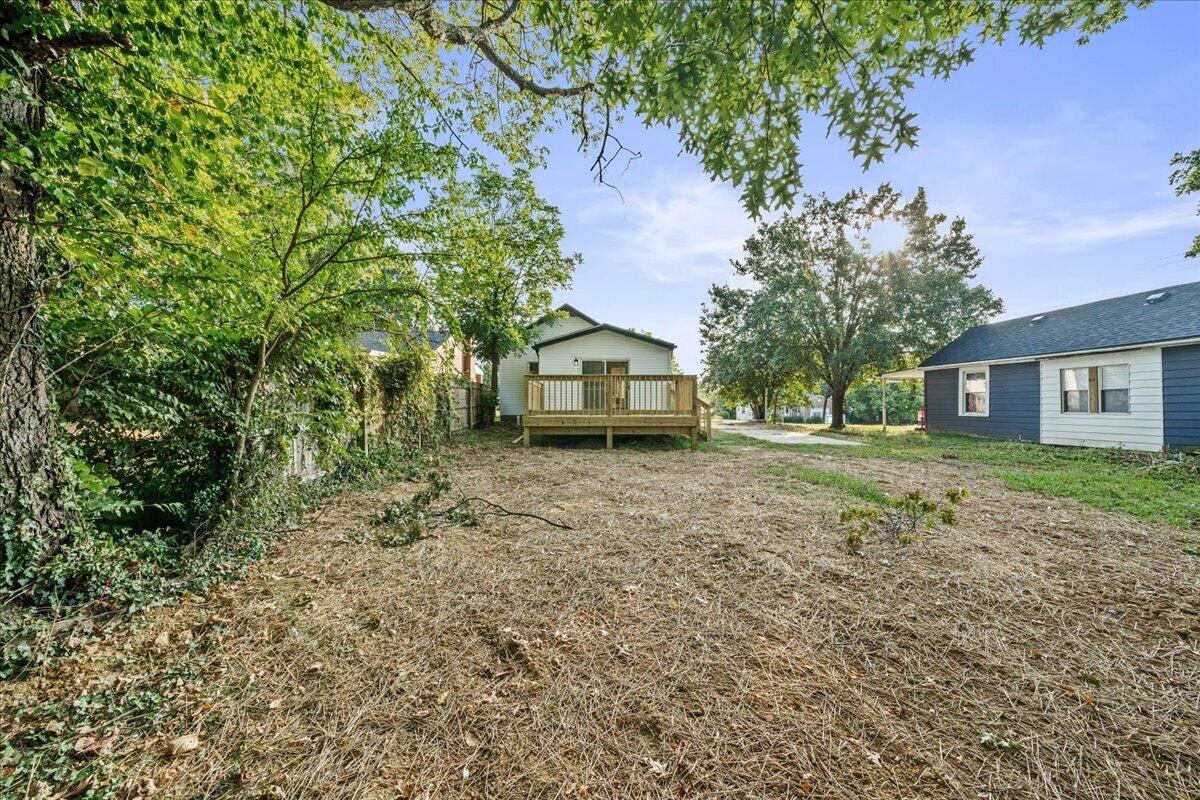 40 Eastern Avenue Property Photo 19
