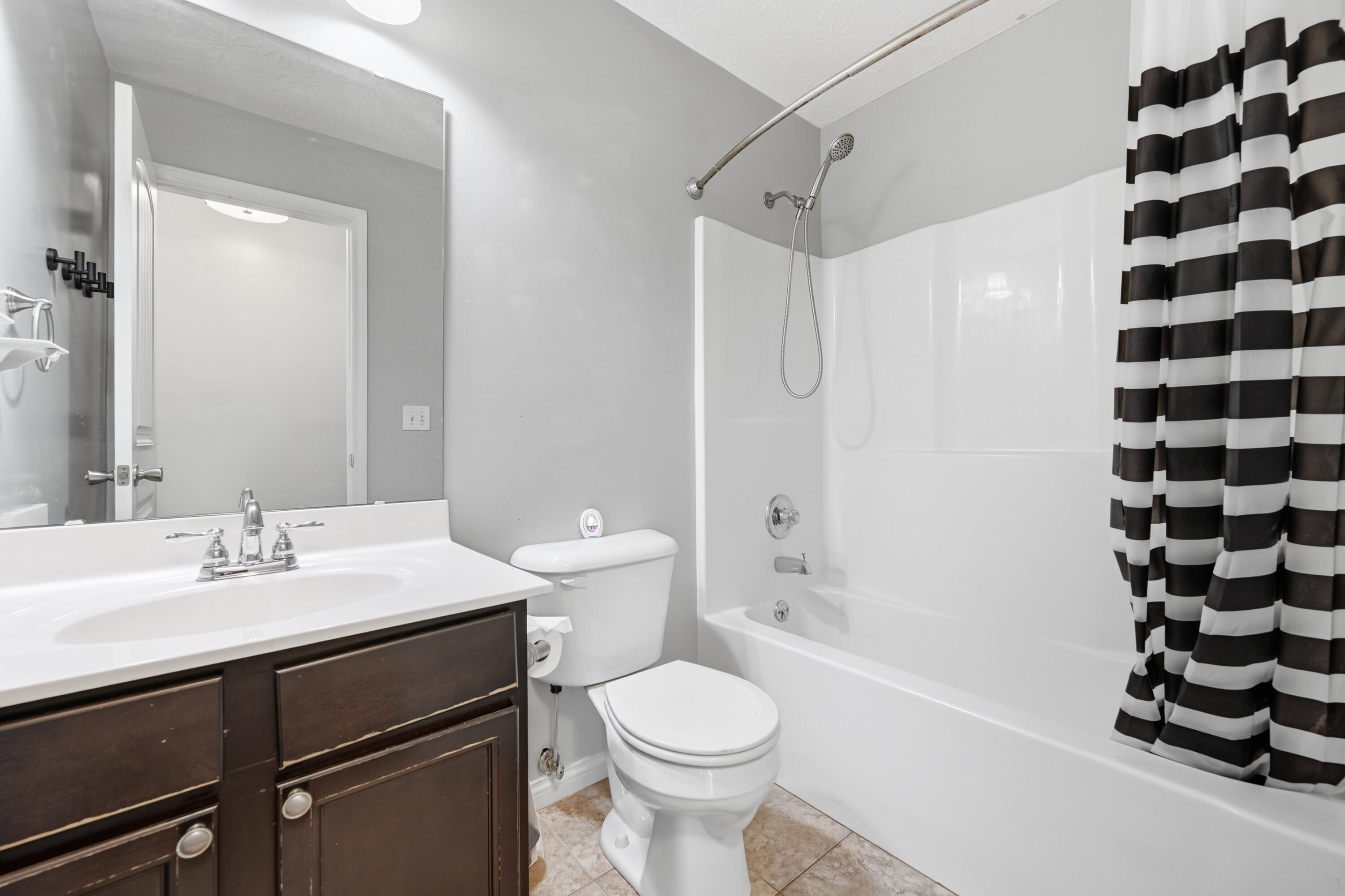 452 Eagle Creek Drive Property Photo 12