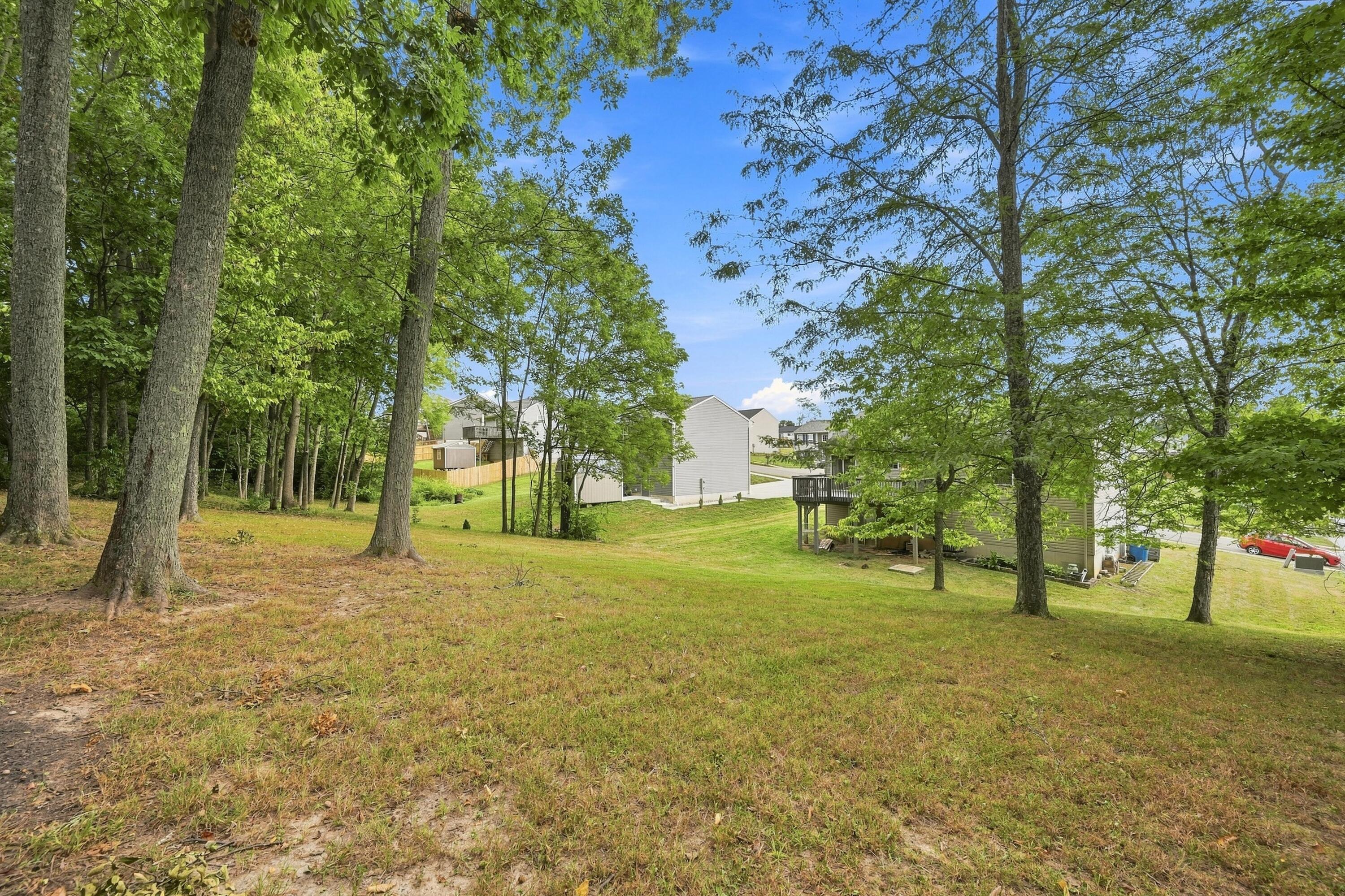 452 Eagle Creek Drive Property Photo 32