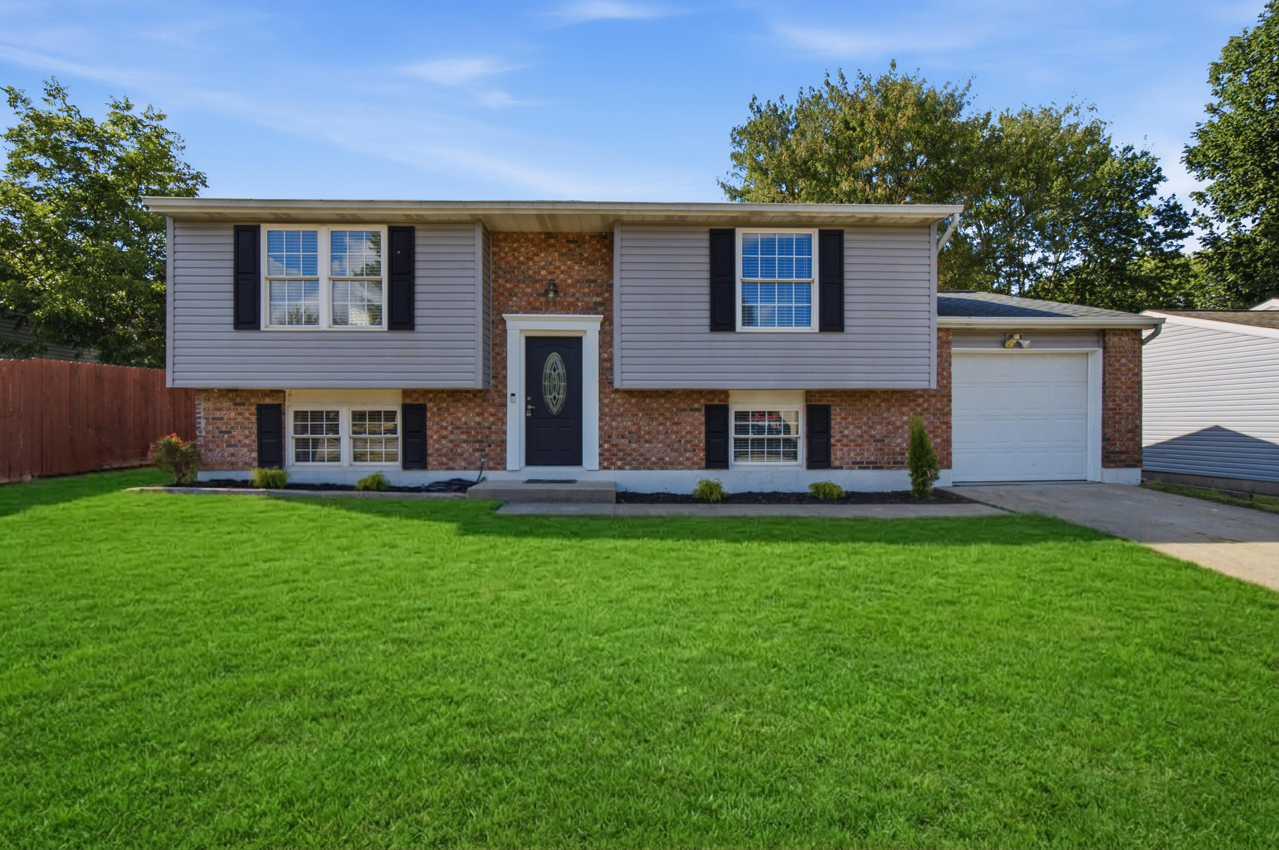 6247 Johnstone Court Property Photo 1