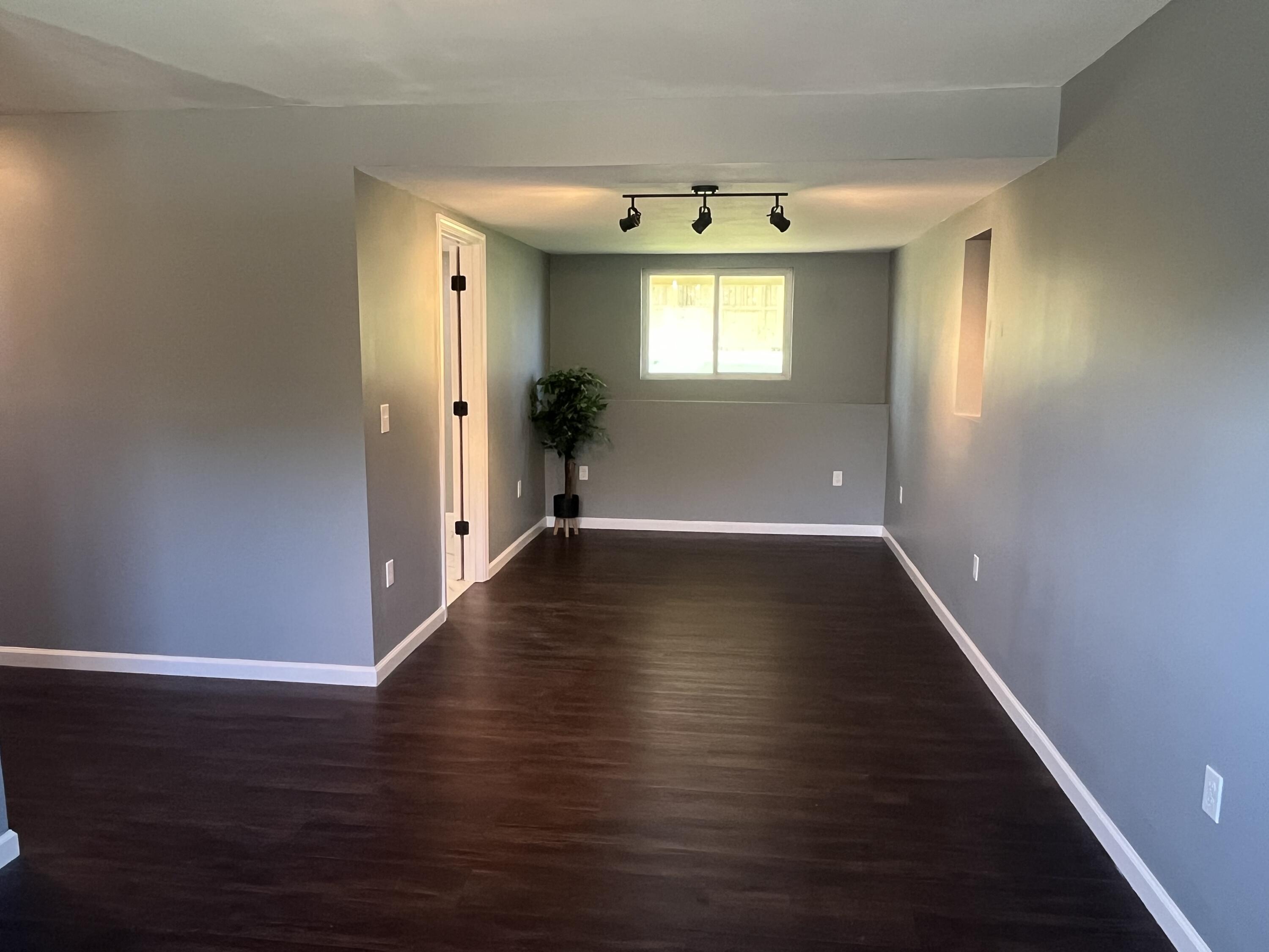 395 Barley Circle Property Photo 8