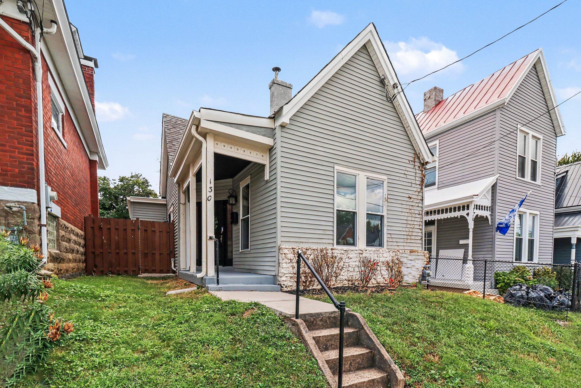 130 Ward Avenue Property Photo 1