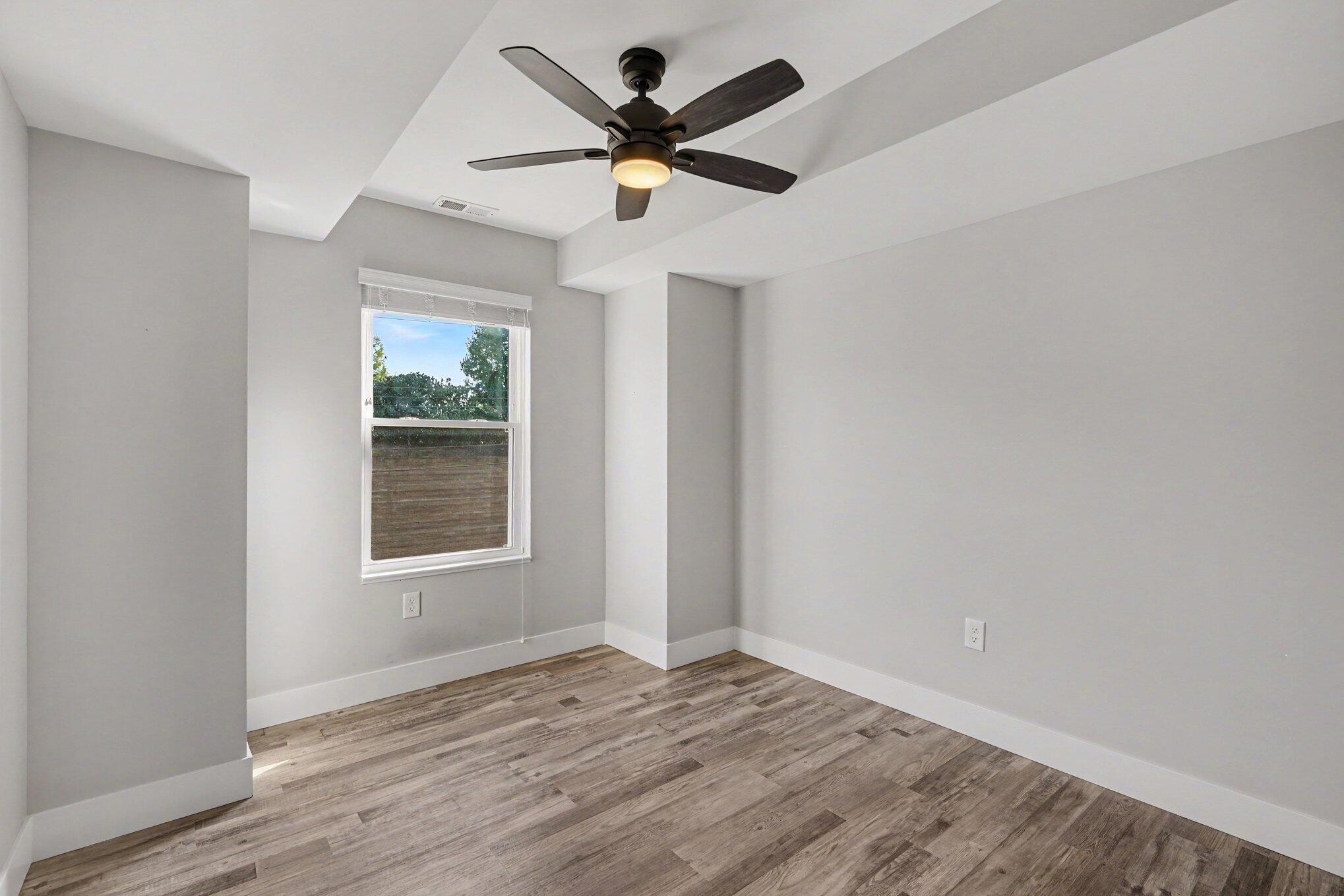136 O Fallon Avenue Property Photo 27