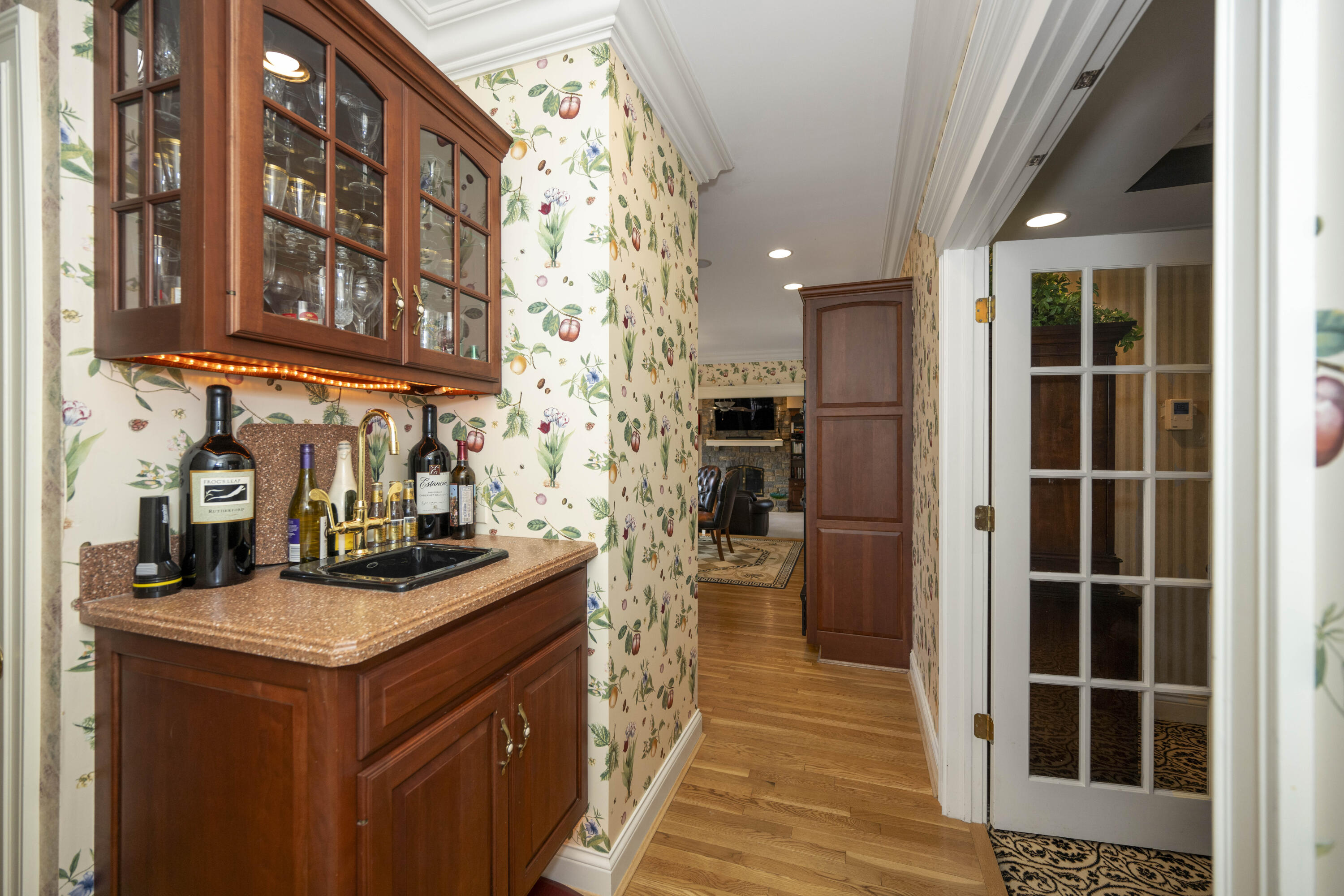 2041 Edenderry Drive Property Photo 16