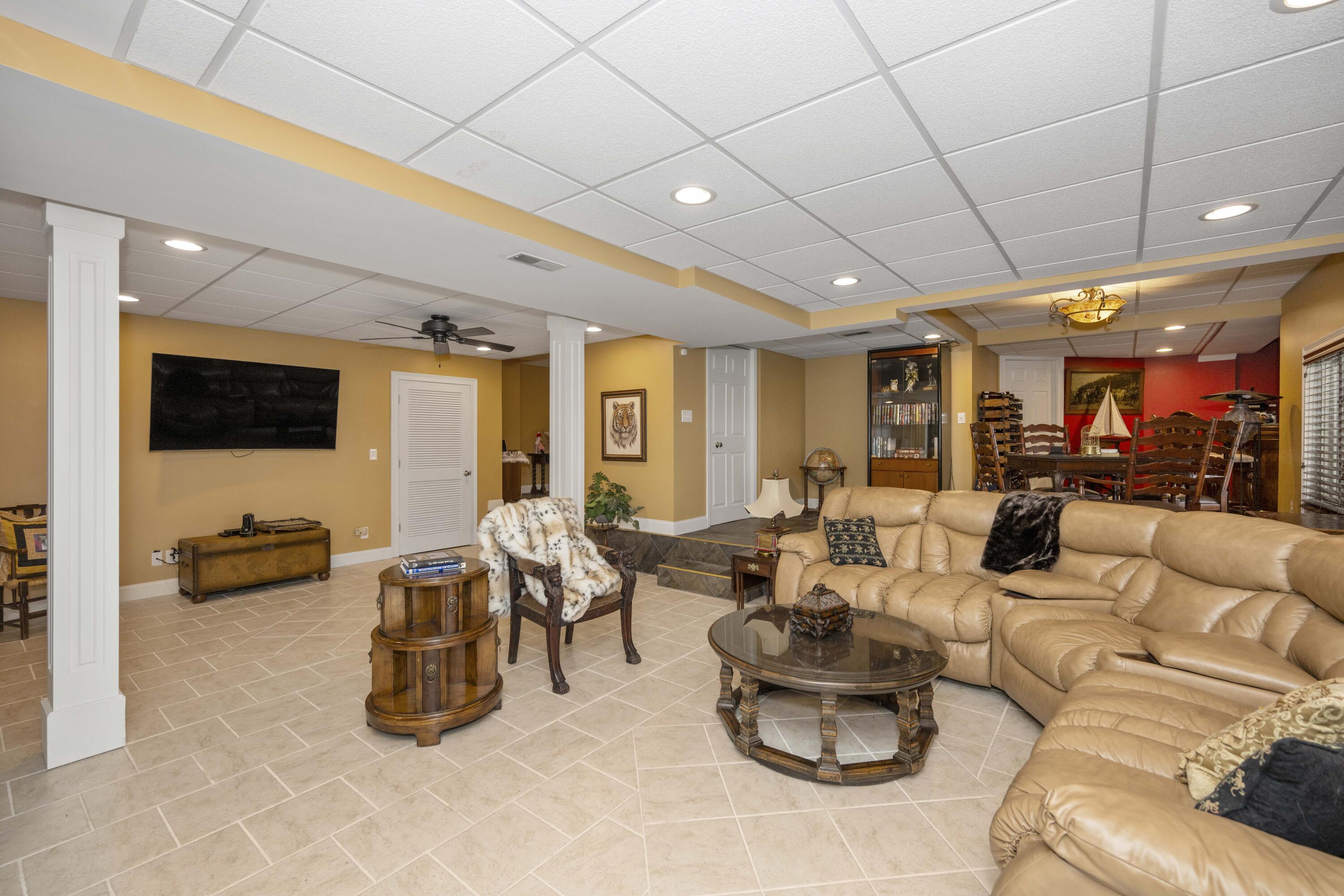 2041 Edenderry Drive Property Photo 26