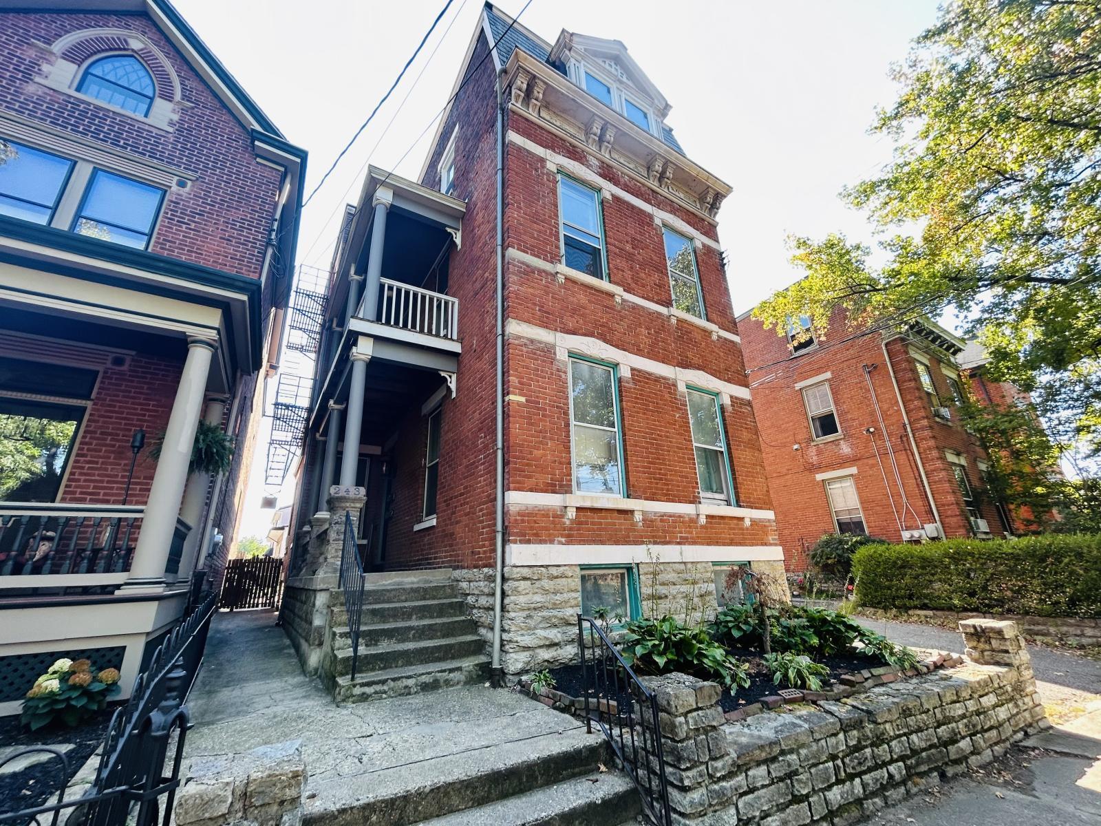 243 W 8th Street, 2 Property Photo 1