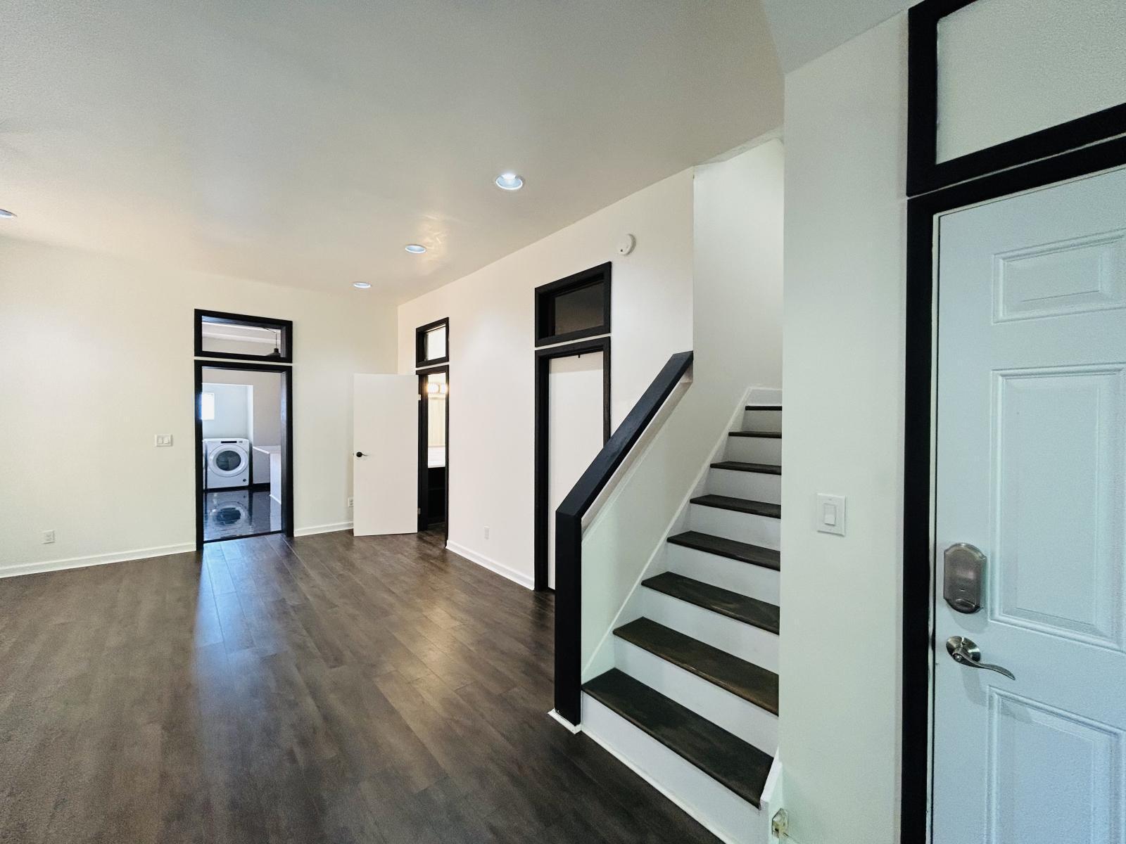 243 W 8th Street, 2 Property Photo 4