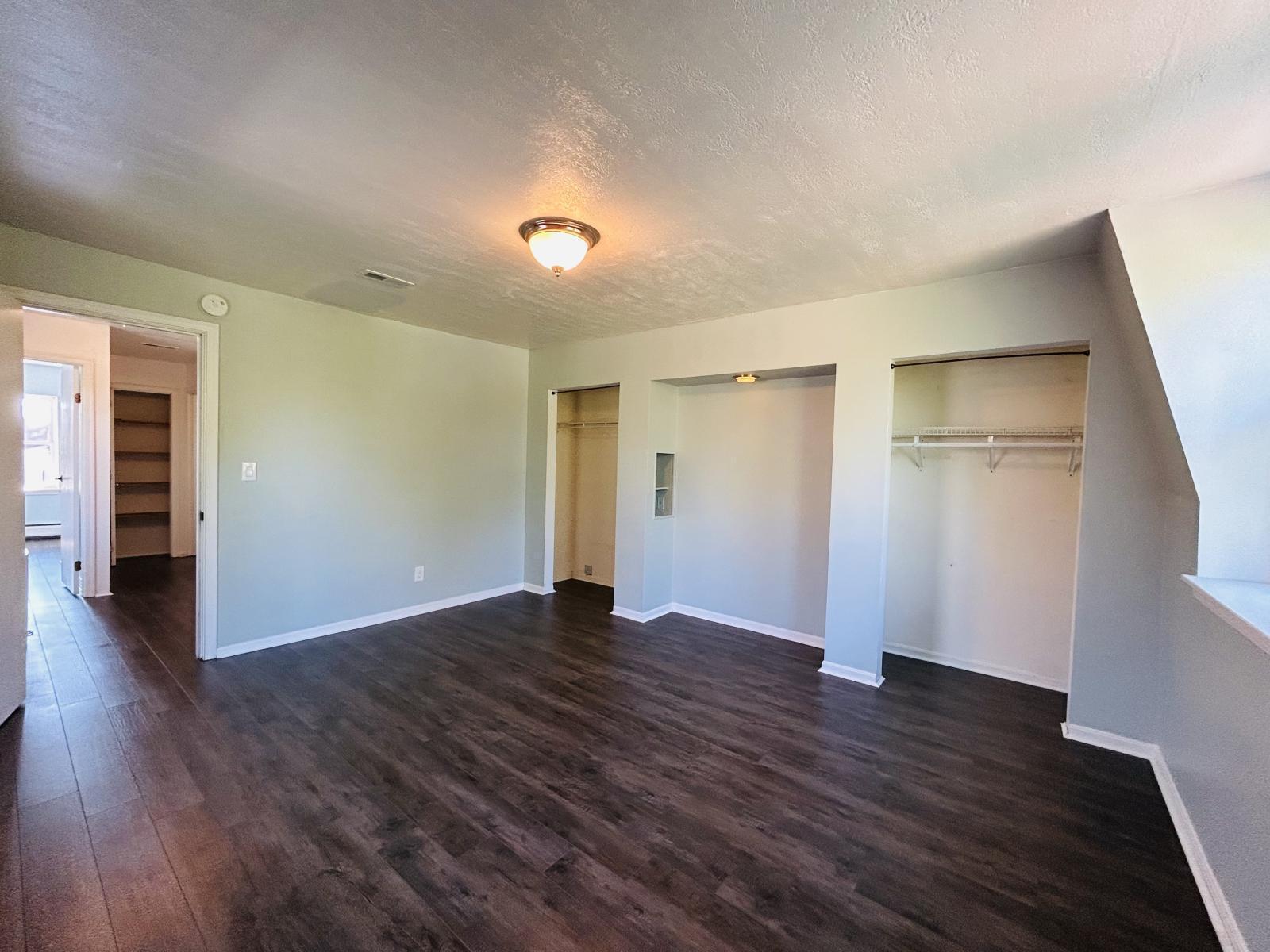 243 W 8th Street, 2 Property Photo 6