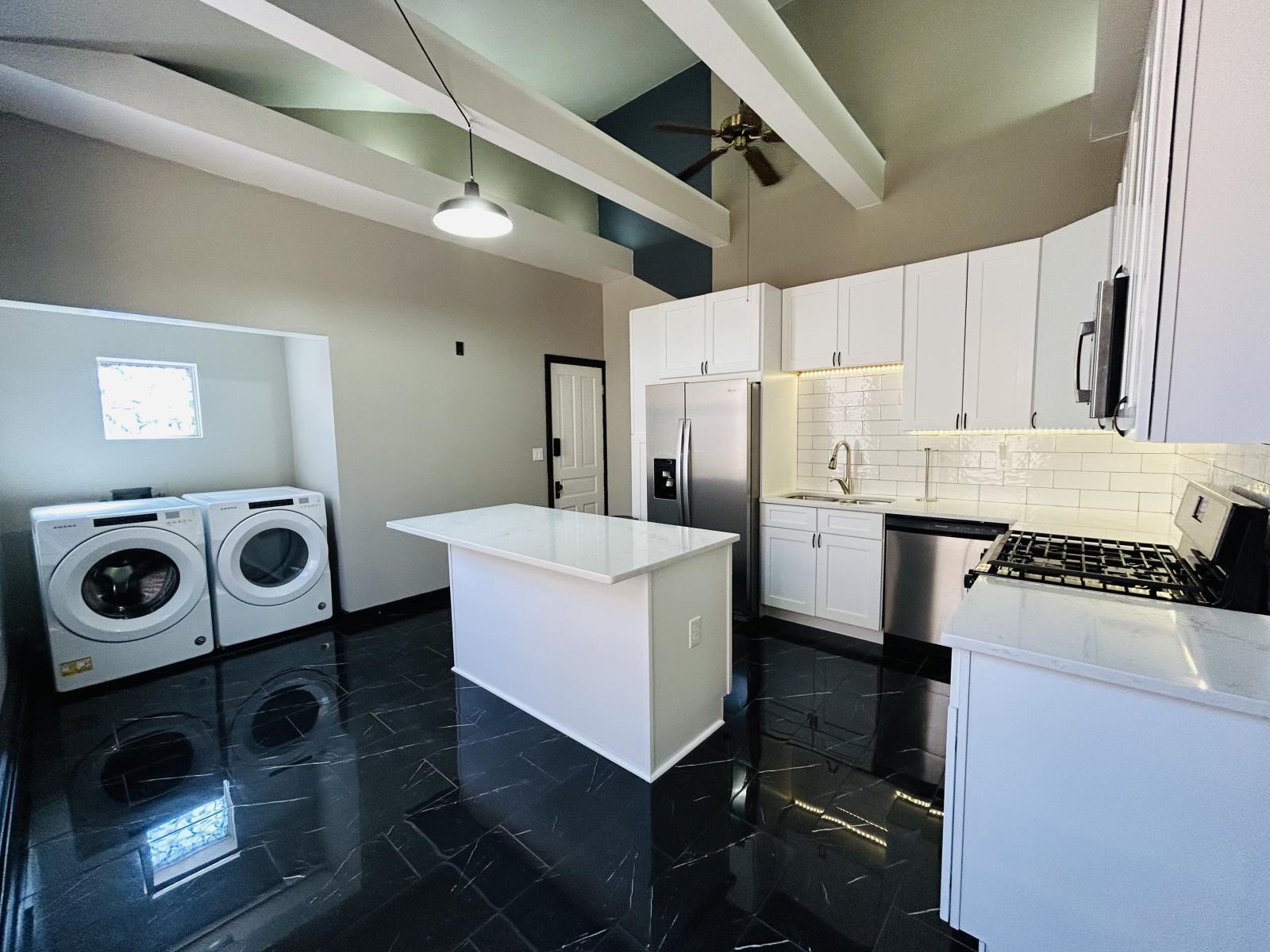243 W 8th Street, 2 Property Photo 7
