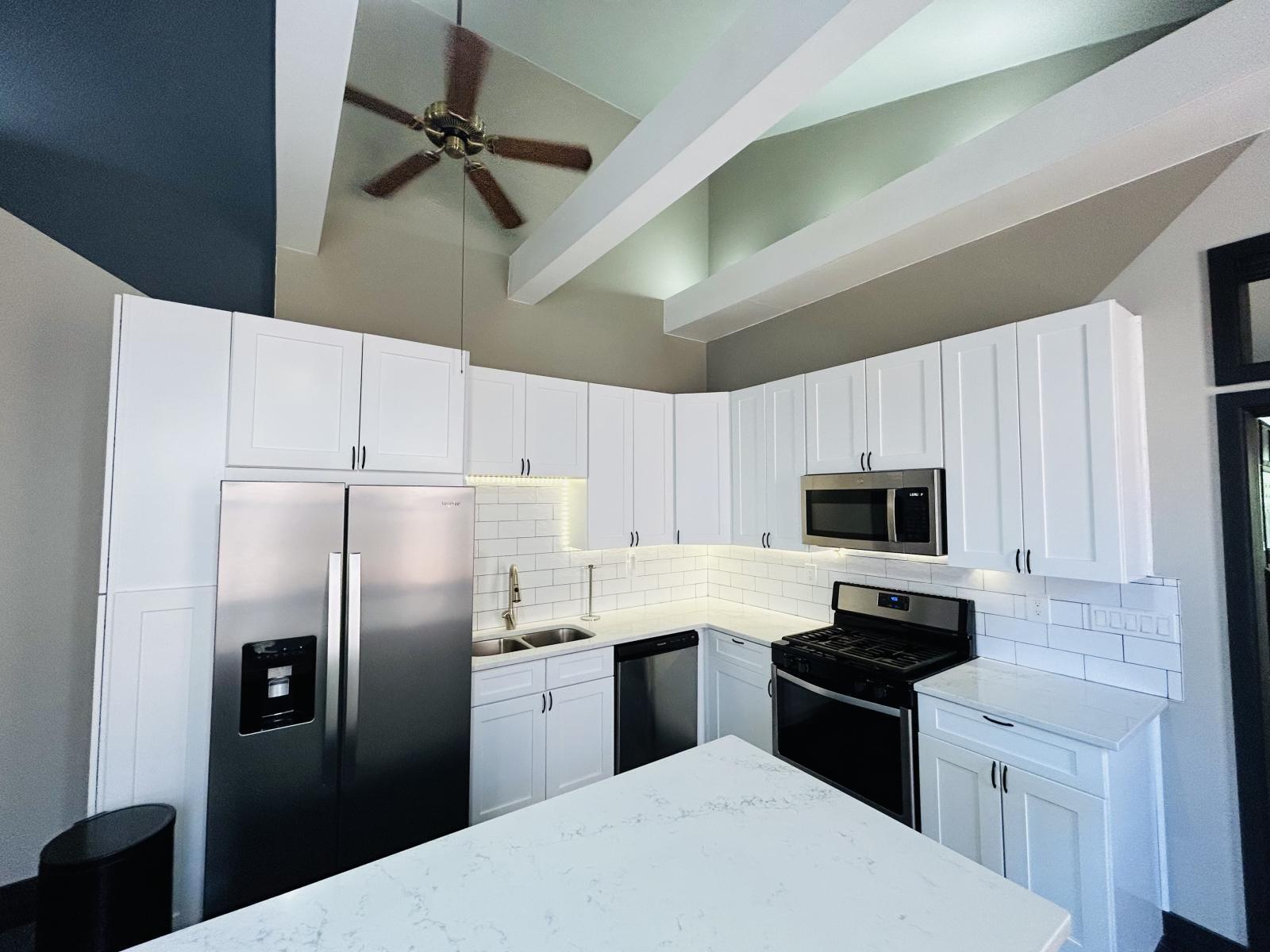 243 W 8th Street, 2 Property Photo 18