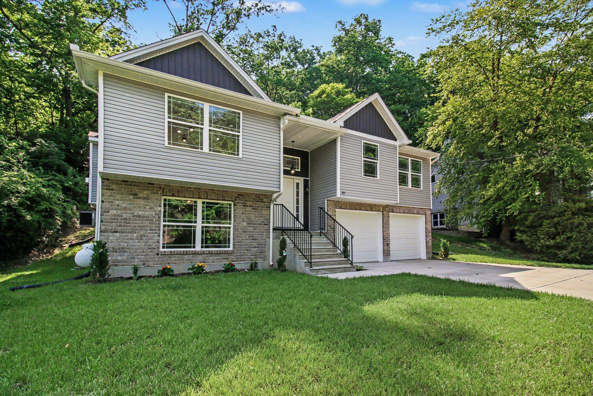 365 River Road Property Photo 2