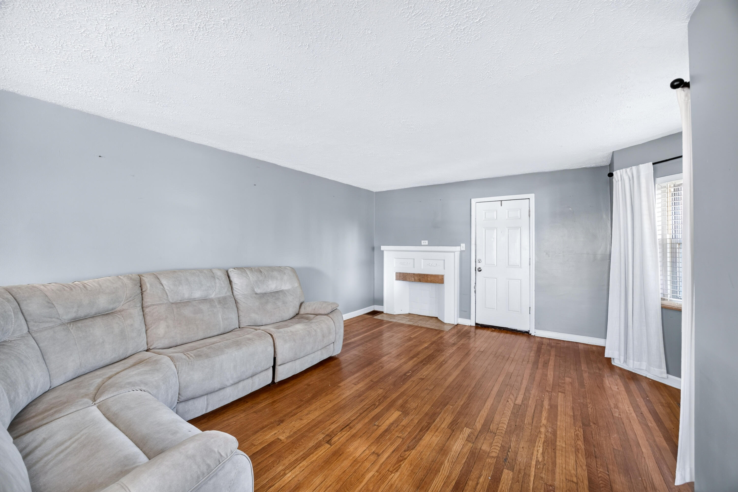 1820 Old N Bend Road Property Photo 10