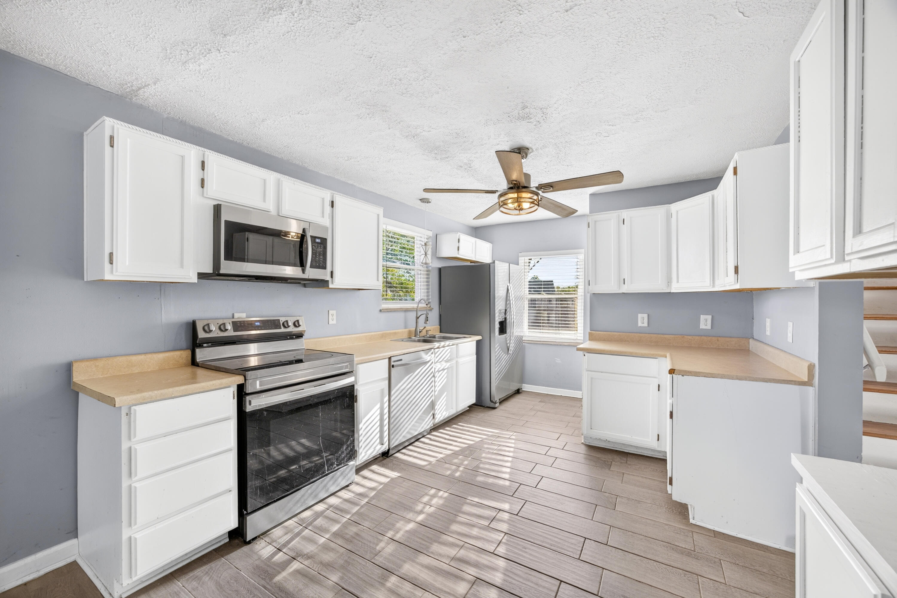 1820 Old N Bend Road Property Photo 12
