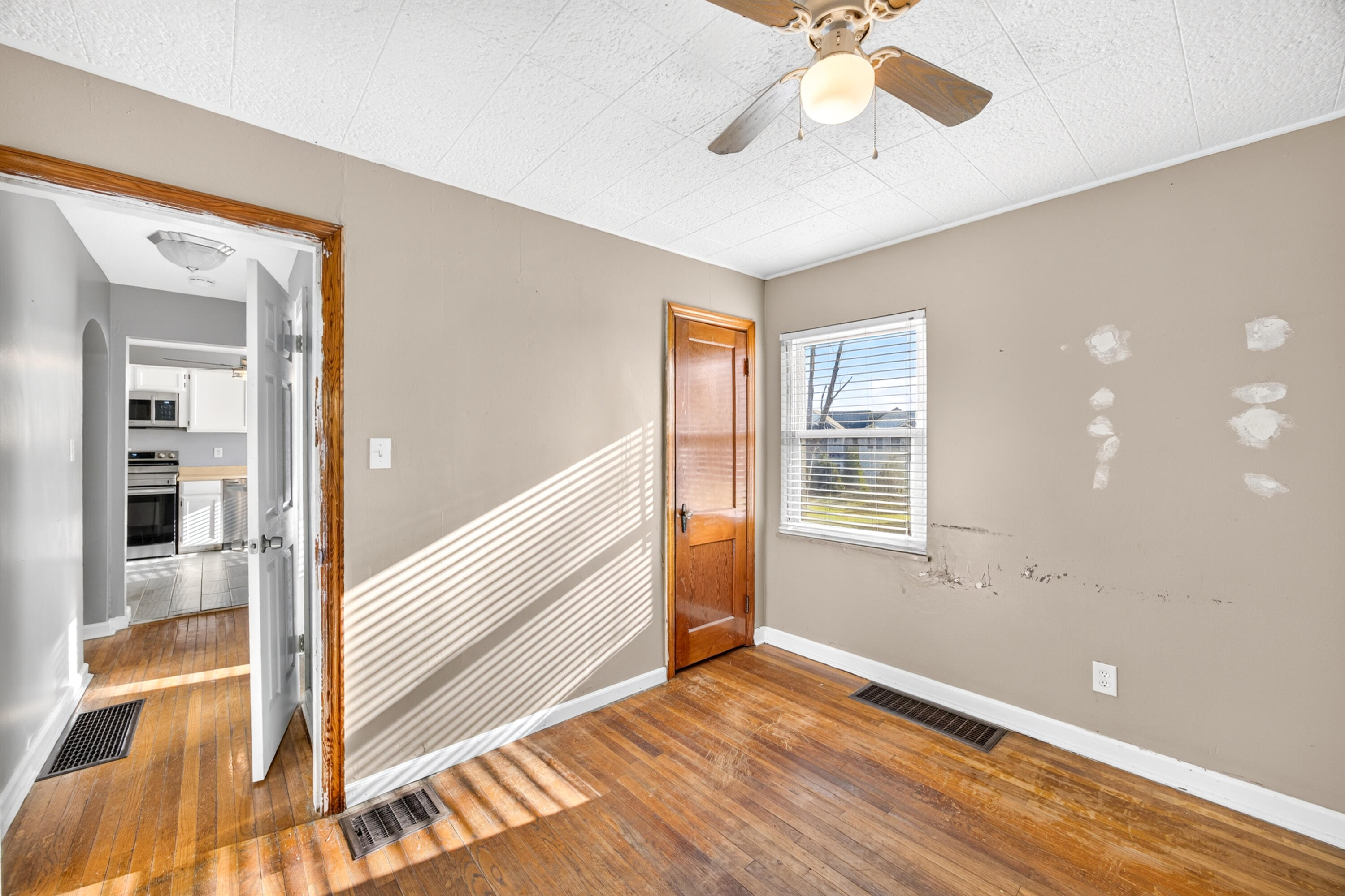 1820 Old N Bend Road Property Photo 16