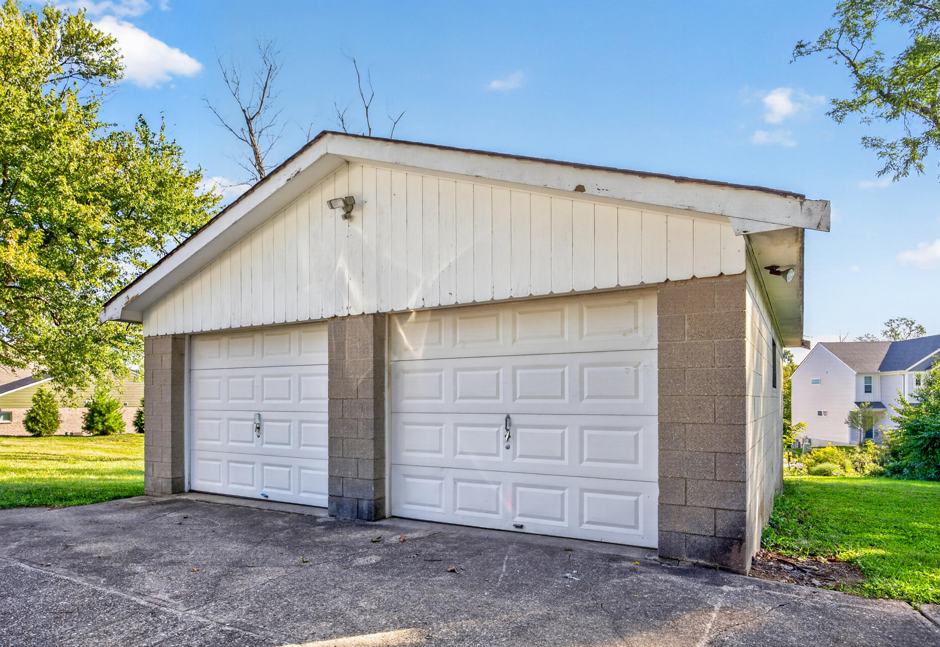 1820 Old N Bend Road Property Photo 30