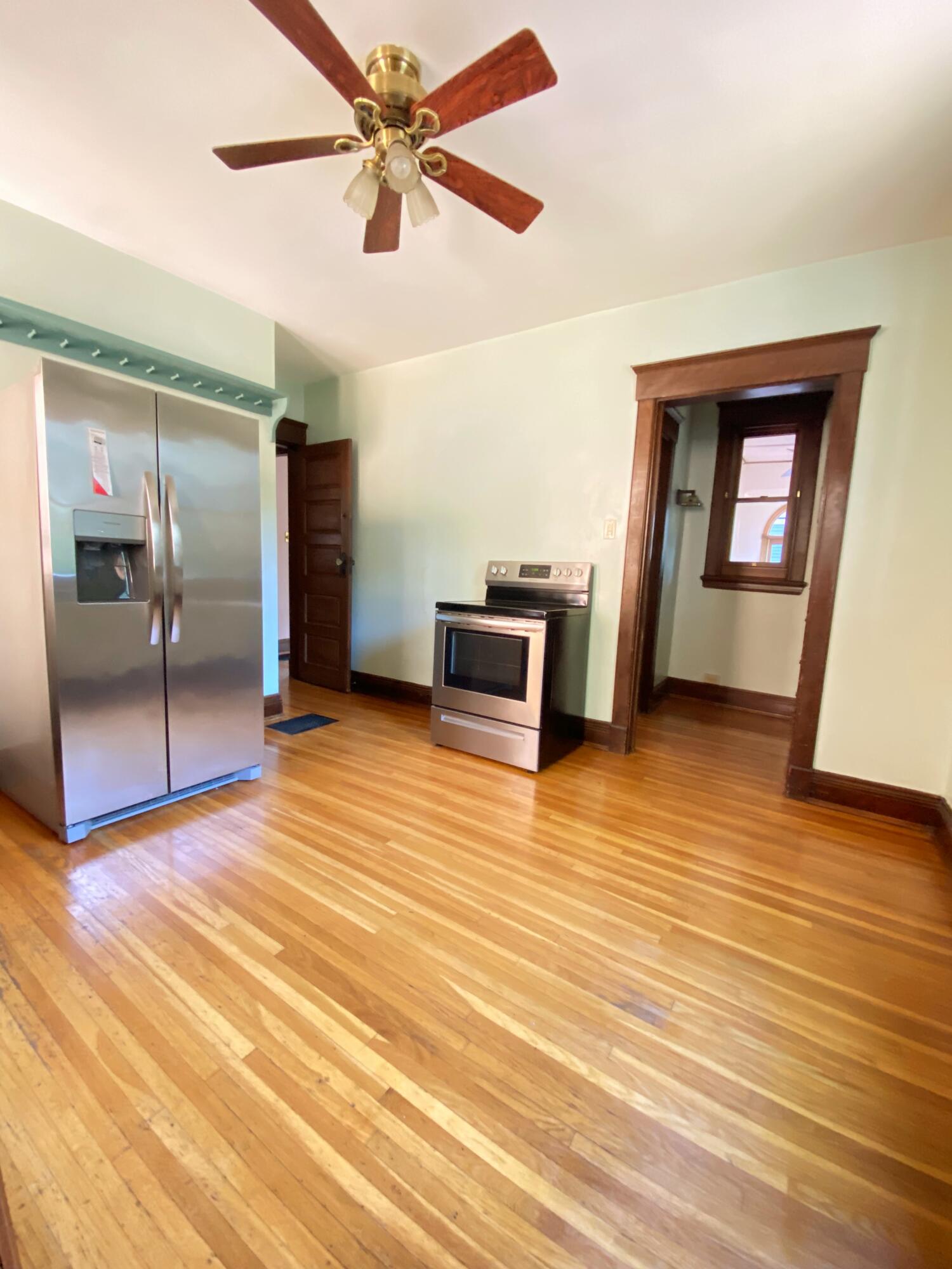 229 Wallace Avenue Property Photo 18