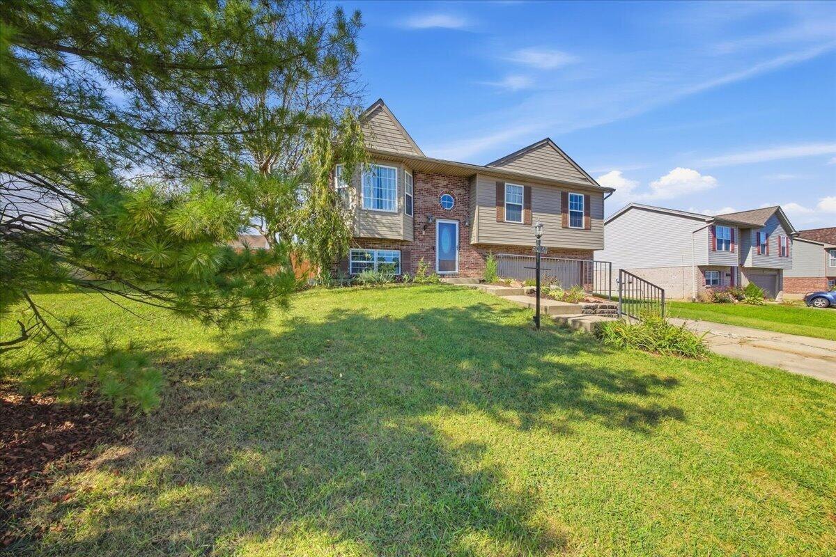 435 Barley Circle Property Photo 4