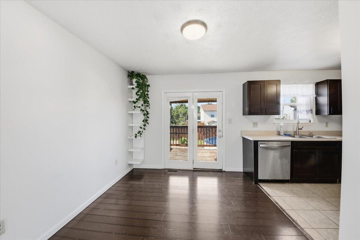 435 Barley Circle Property Photo 10