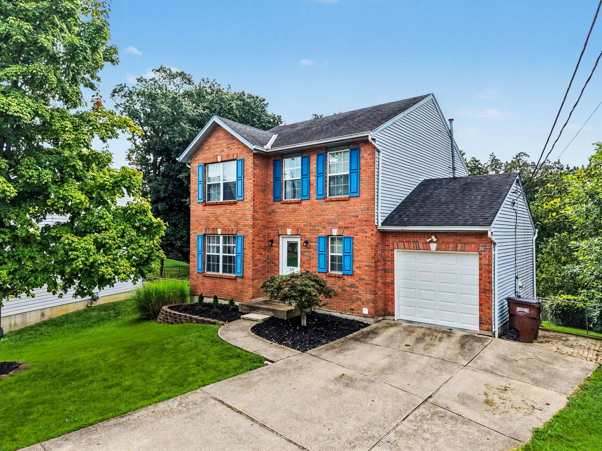 527 Game Court Property Photo 1