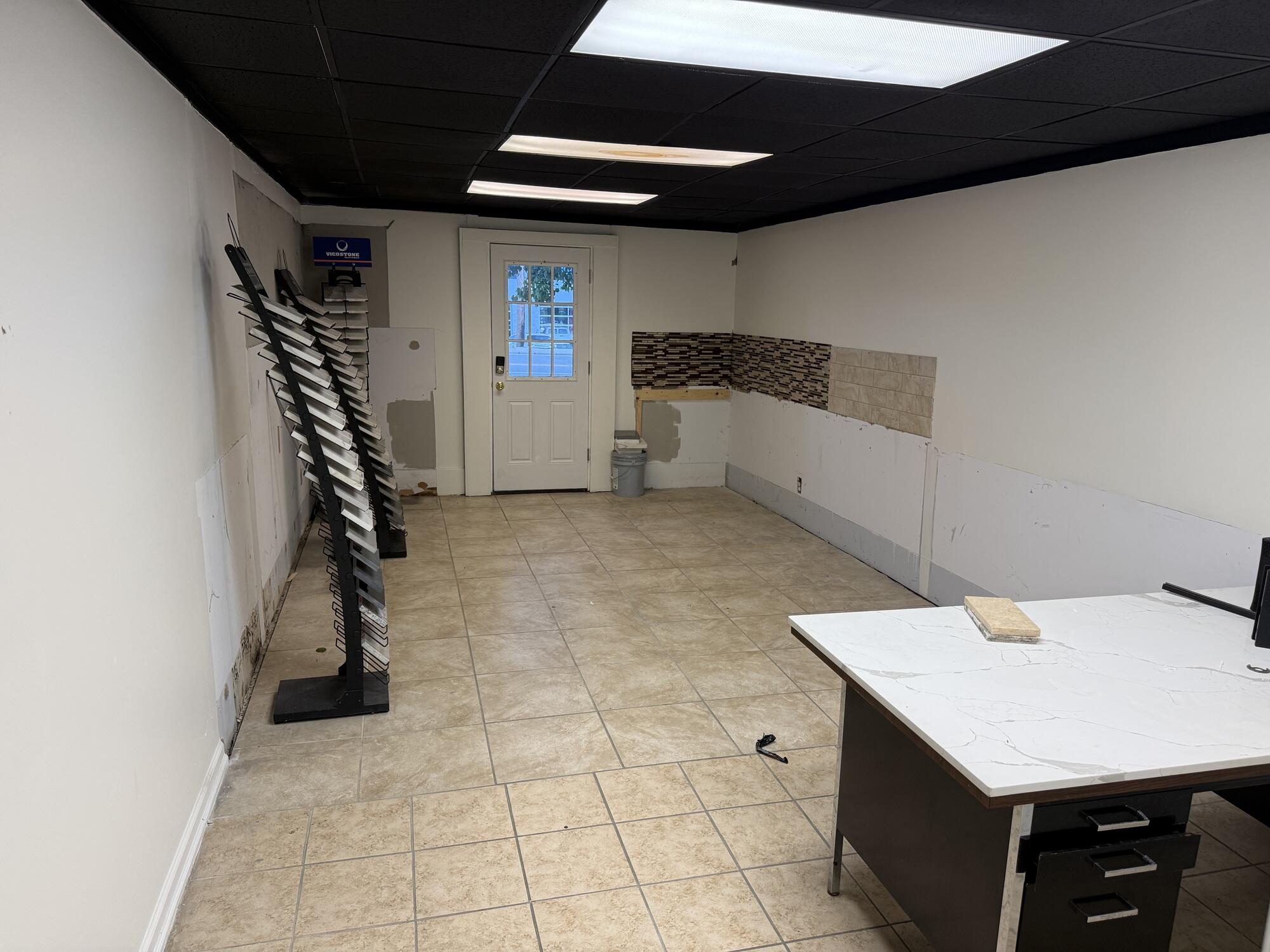 6603 Dixie Hwy Property Photo 8