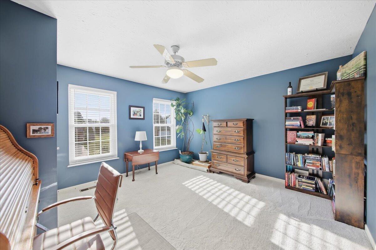 10001 Irish Way Property Photo 26