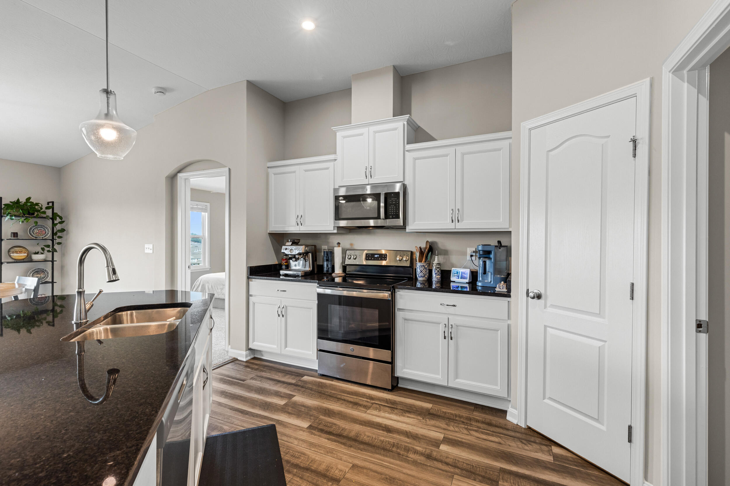 7781 Devonshire Drive Property Photo 12