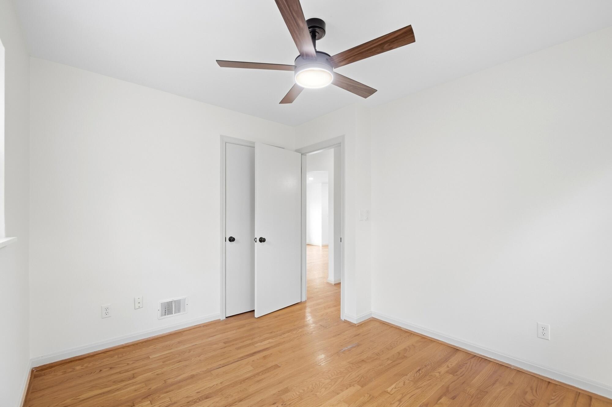 114 Garden Way Property Photo 14
