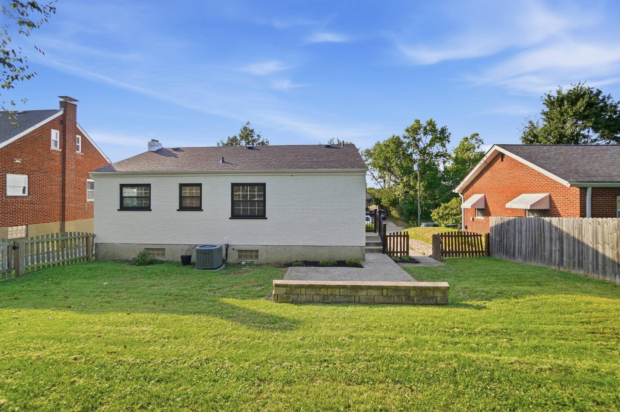 114 Garden Way Property Photo 25