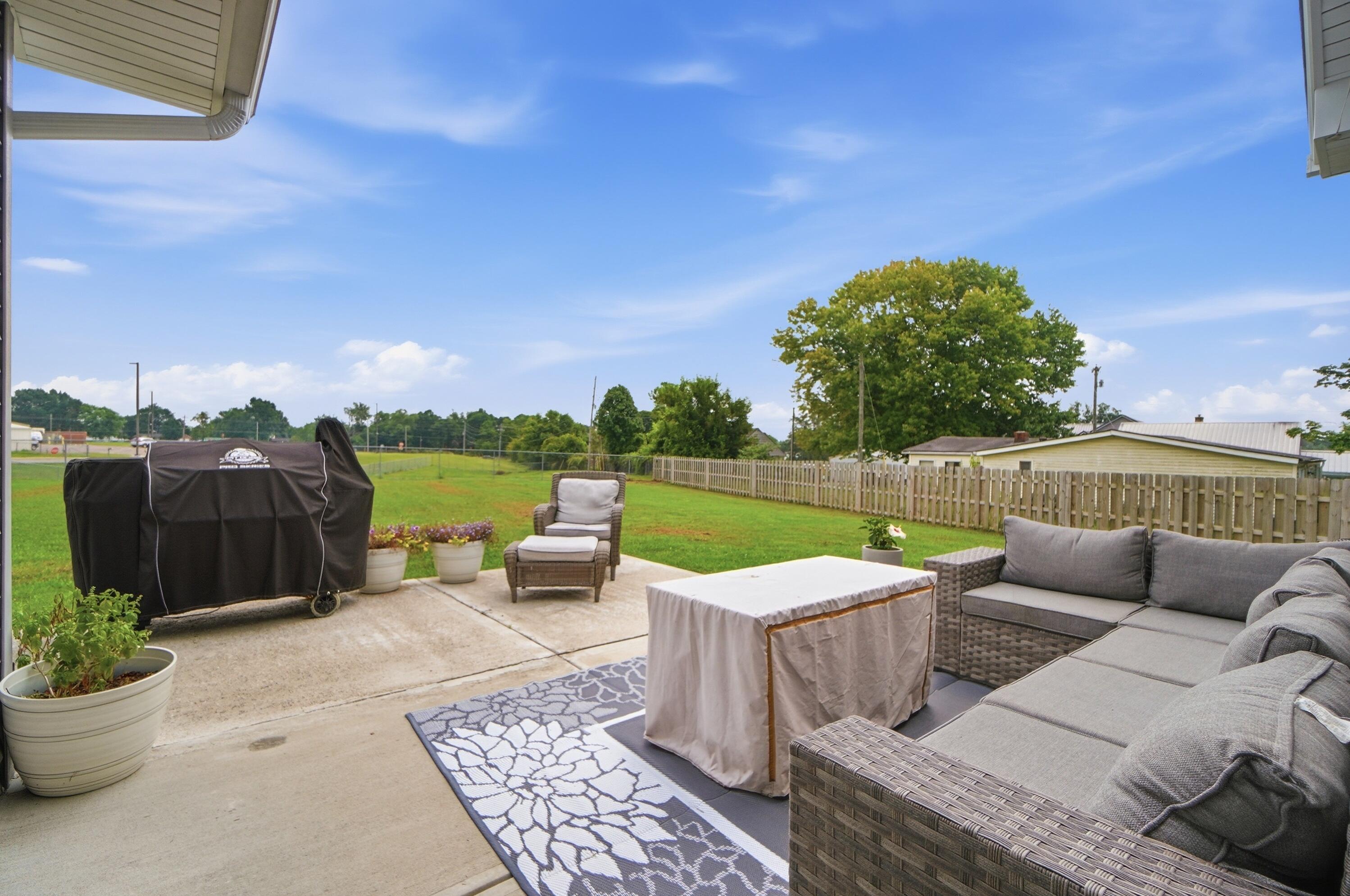 6610 Rogers Lane Property Photo 11