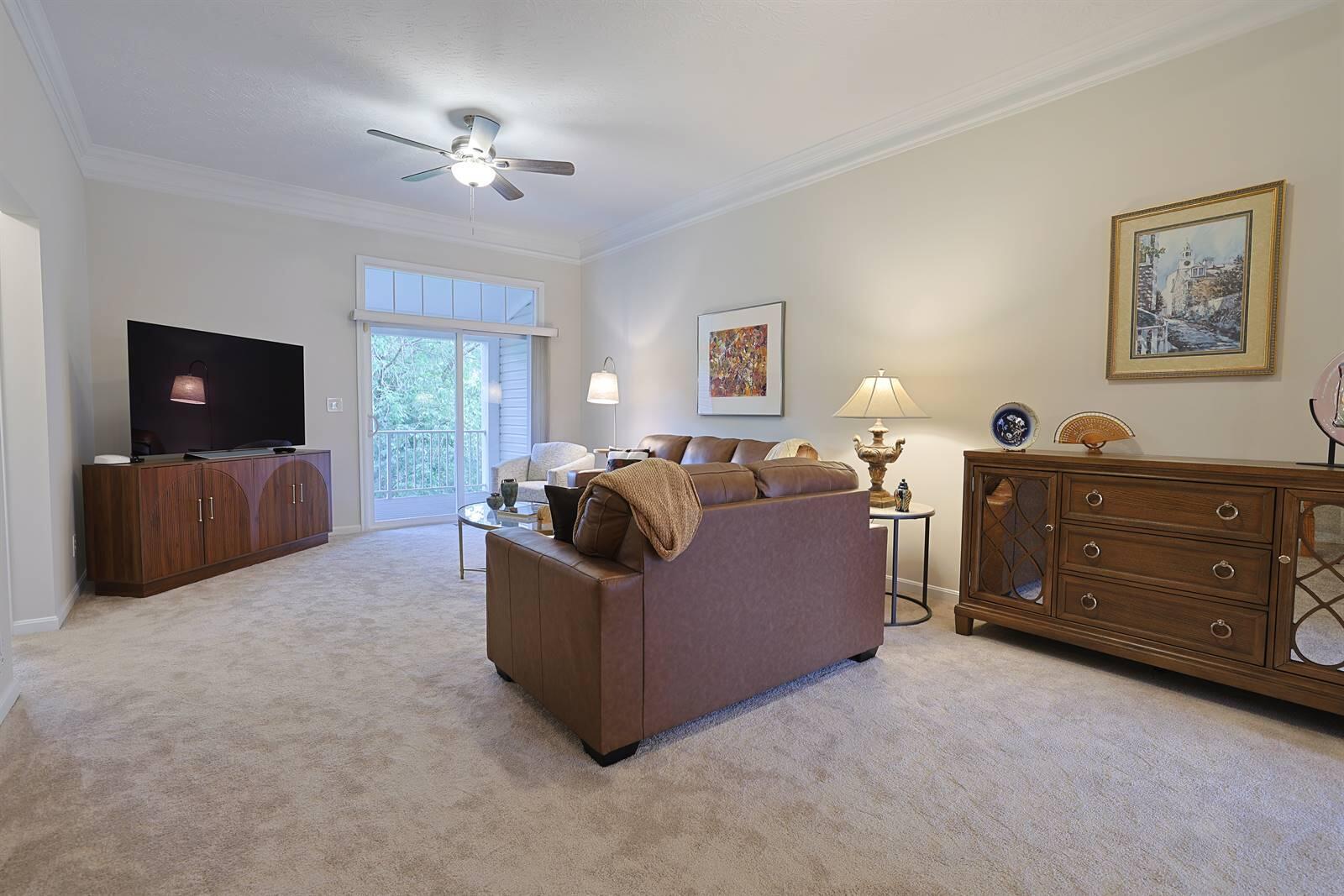 320 Shadow Ridge Drive Property Photo 6
