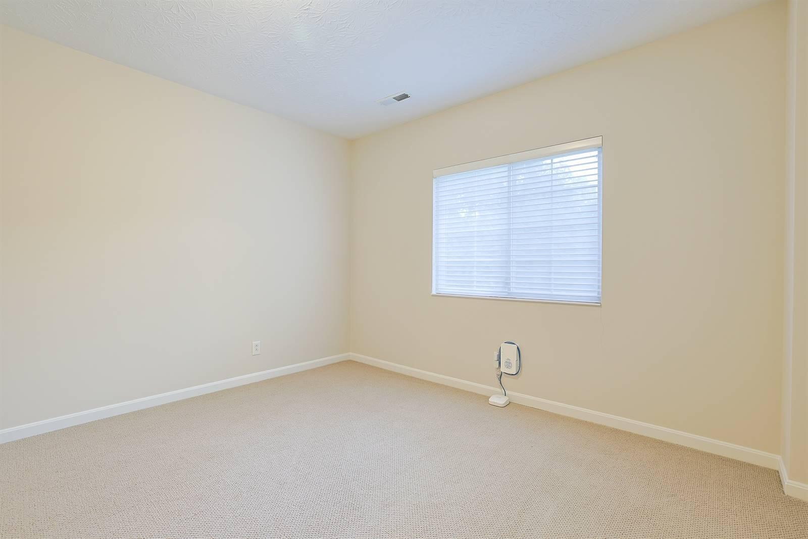 320 Shadow Ridge Drive Property Photo 28