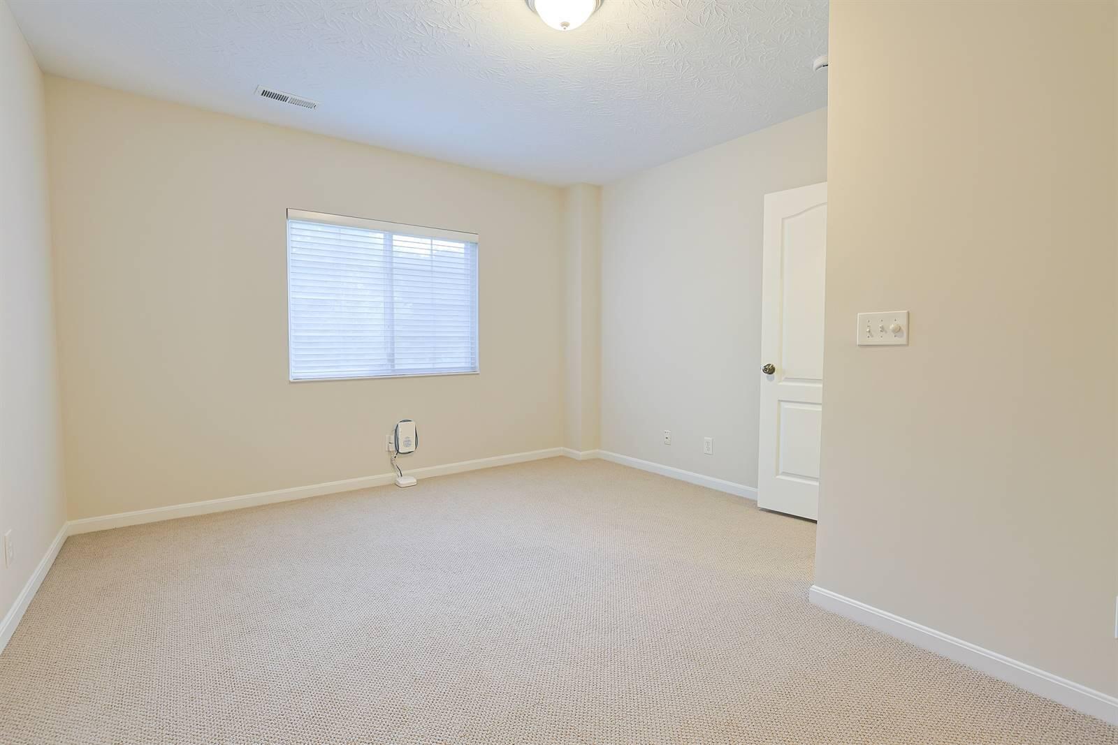 320 Shadow Ridge Drive Property Photo 29