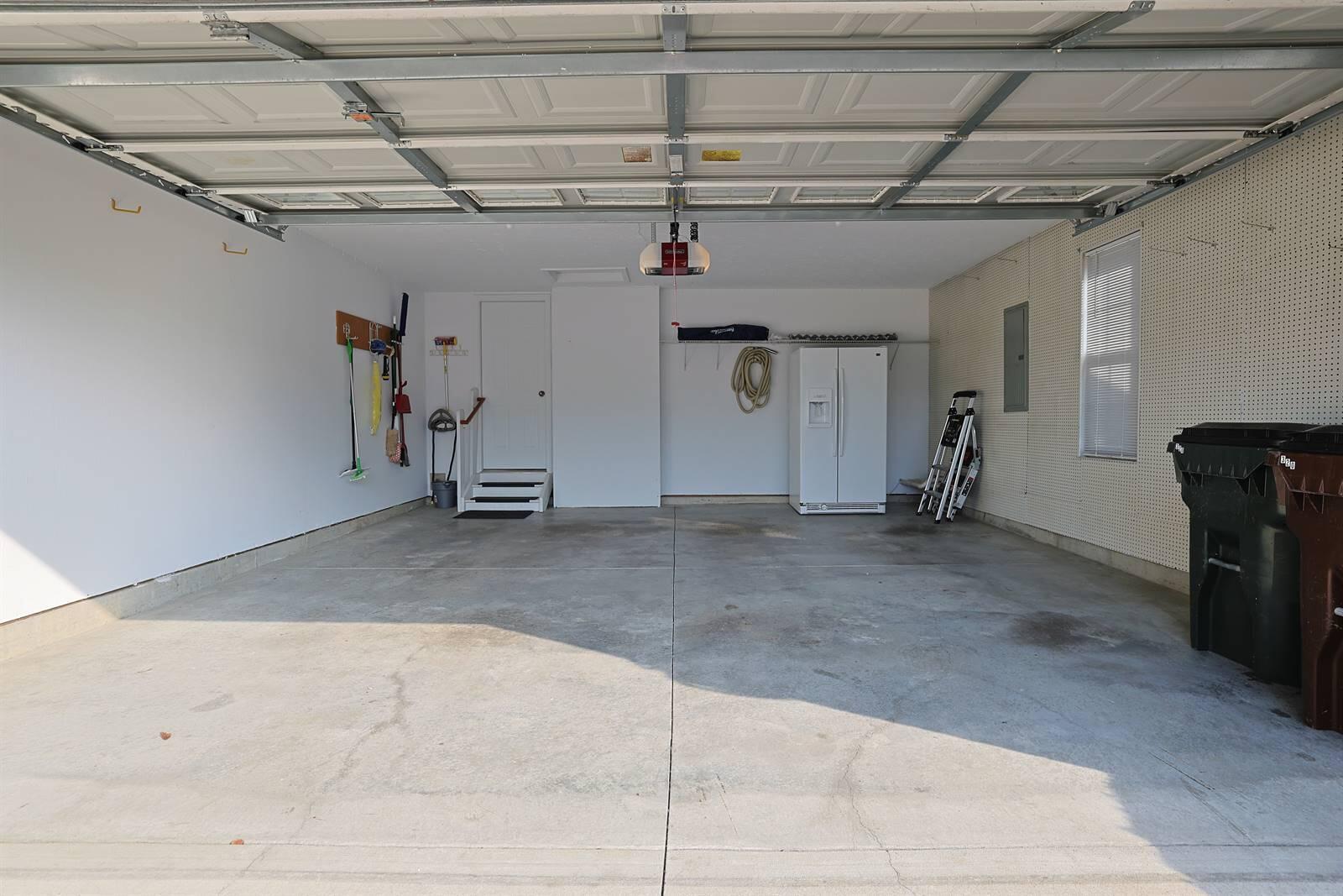 320 Shadow Ridge Drive Property Photo 37