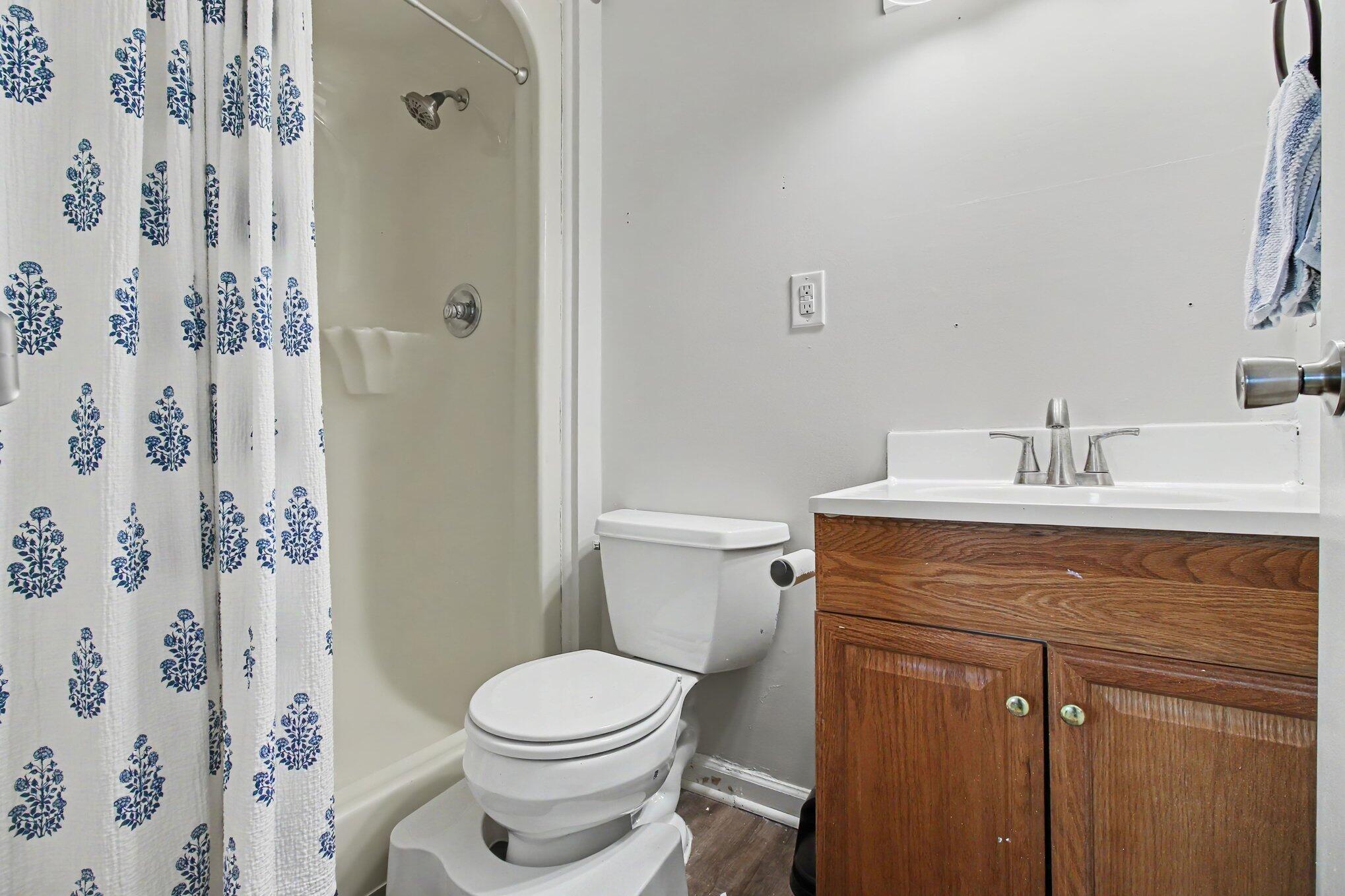 2616 Inez Court Property Photo 10