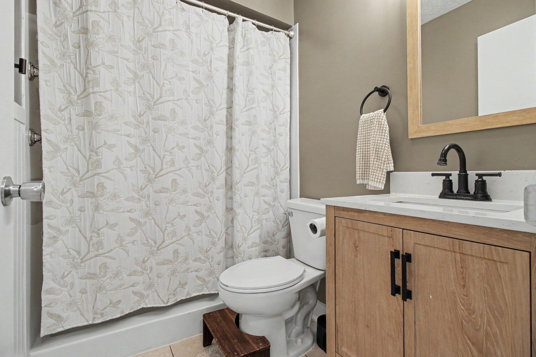 2616 Inez Court Property Photo 13