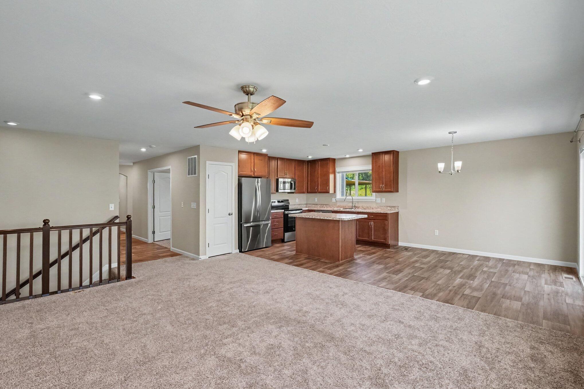 2356 John James Court Property Photo 2