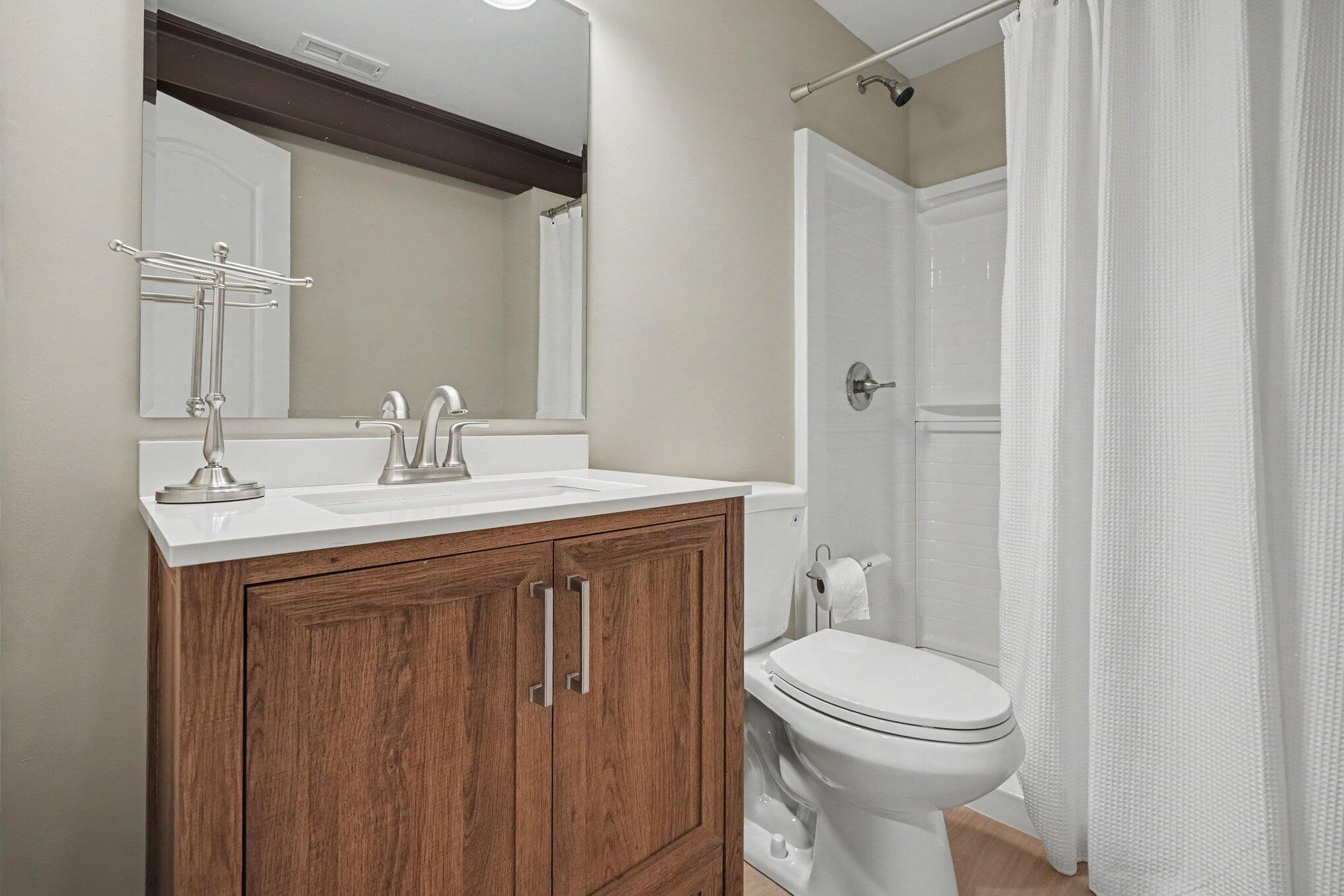 2356 John James Court Property Photo 20