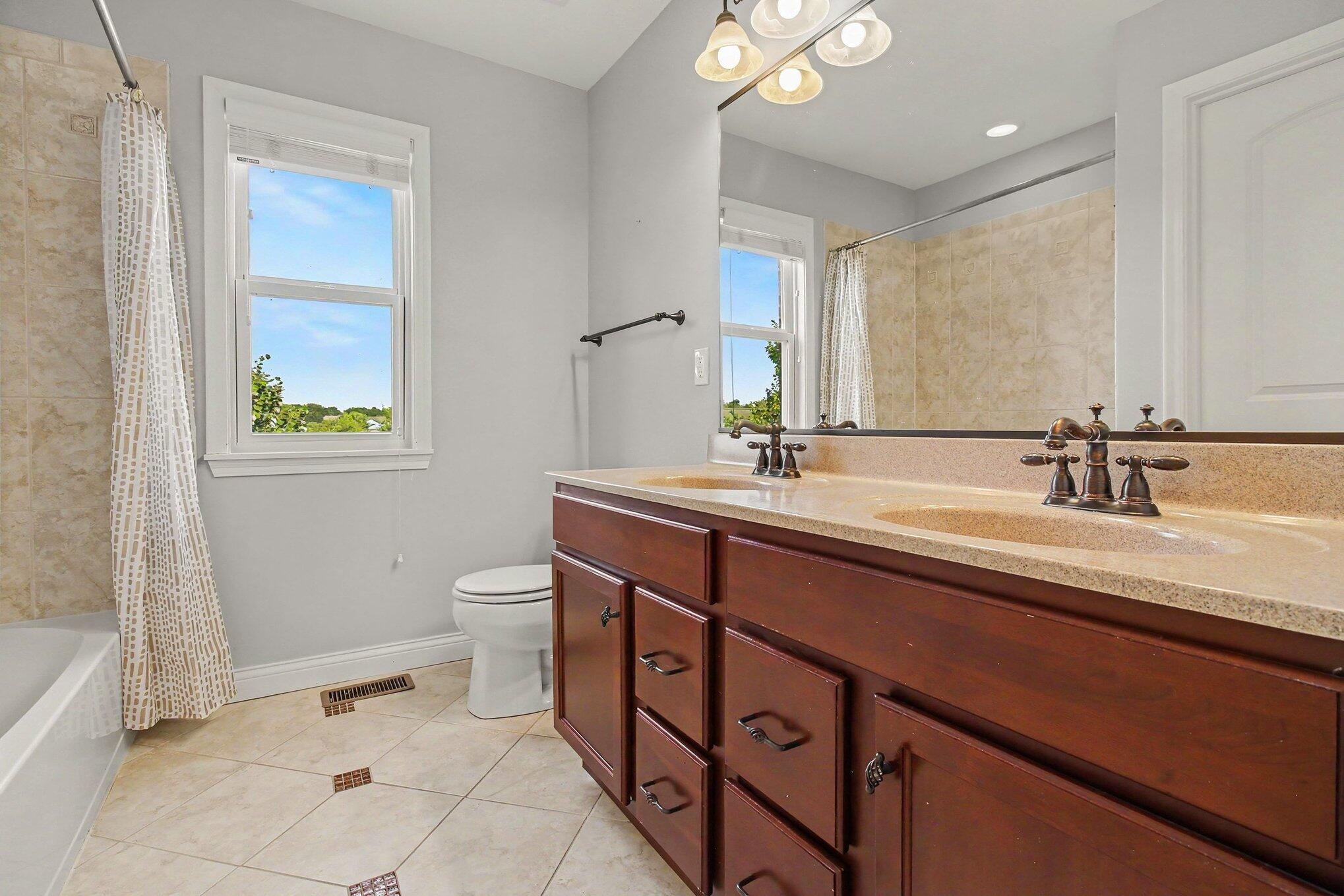 1023 Aristides Drive Property Photo 27