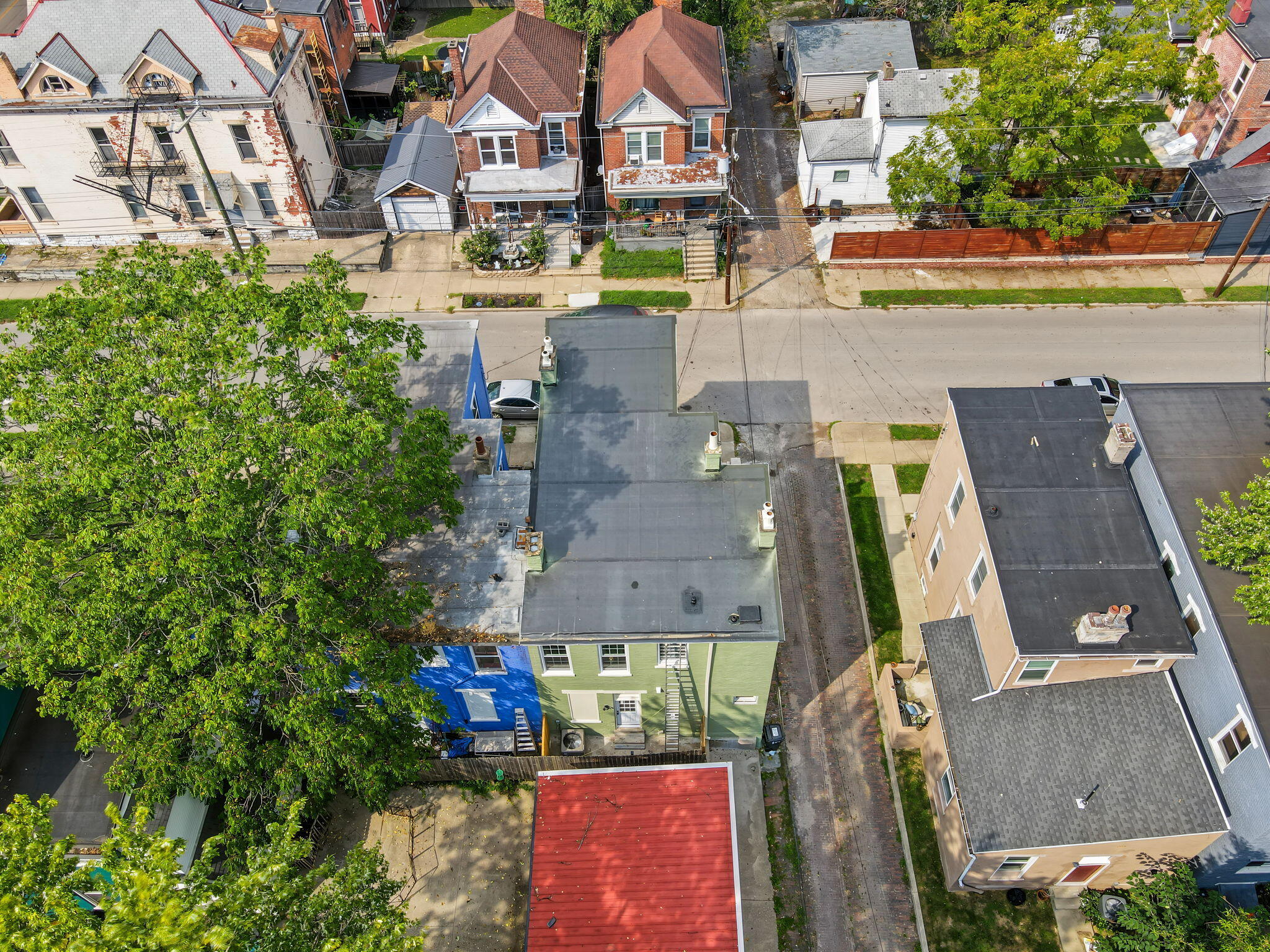 111 E 16th Street Property Photo 19